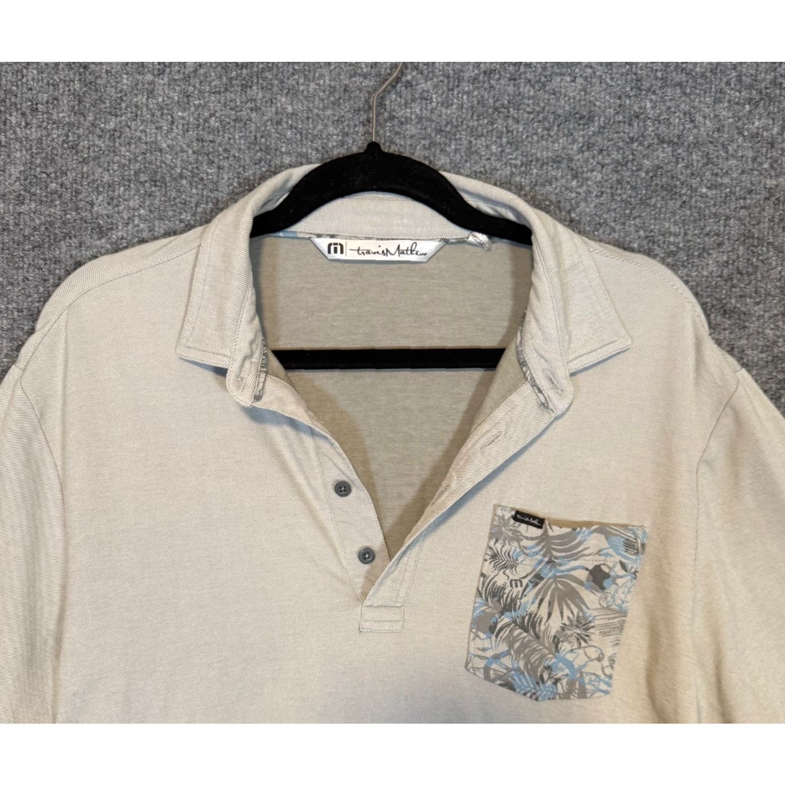 TravisMathew Travis Mathew Shirt Mens Medium Gray Short Sleeve Polo Golf Stretch Performance Size US M / EU 48-50 / 2 - 3 Thumbnail