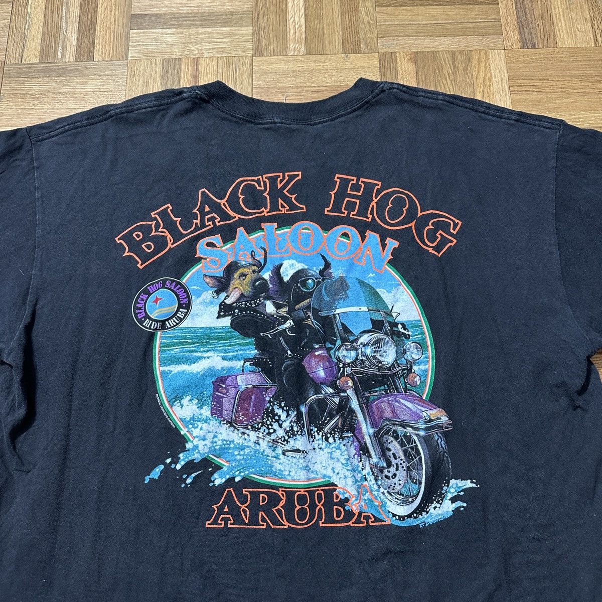Gildan Vintage Black Hog Saloon tee Size US XL / EU 56 / 4 - 3 Thumbnail