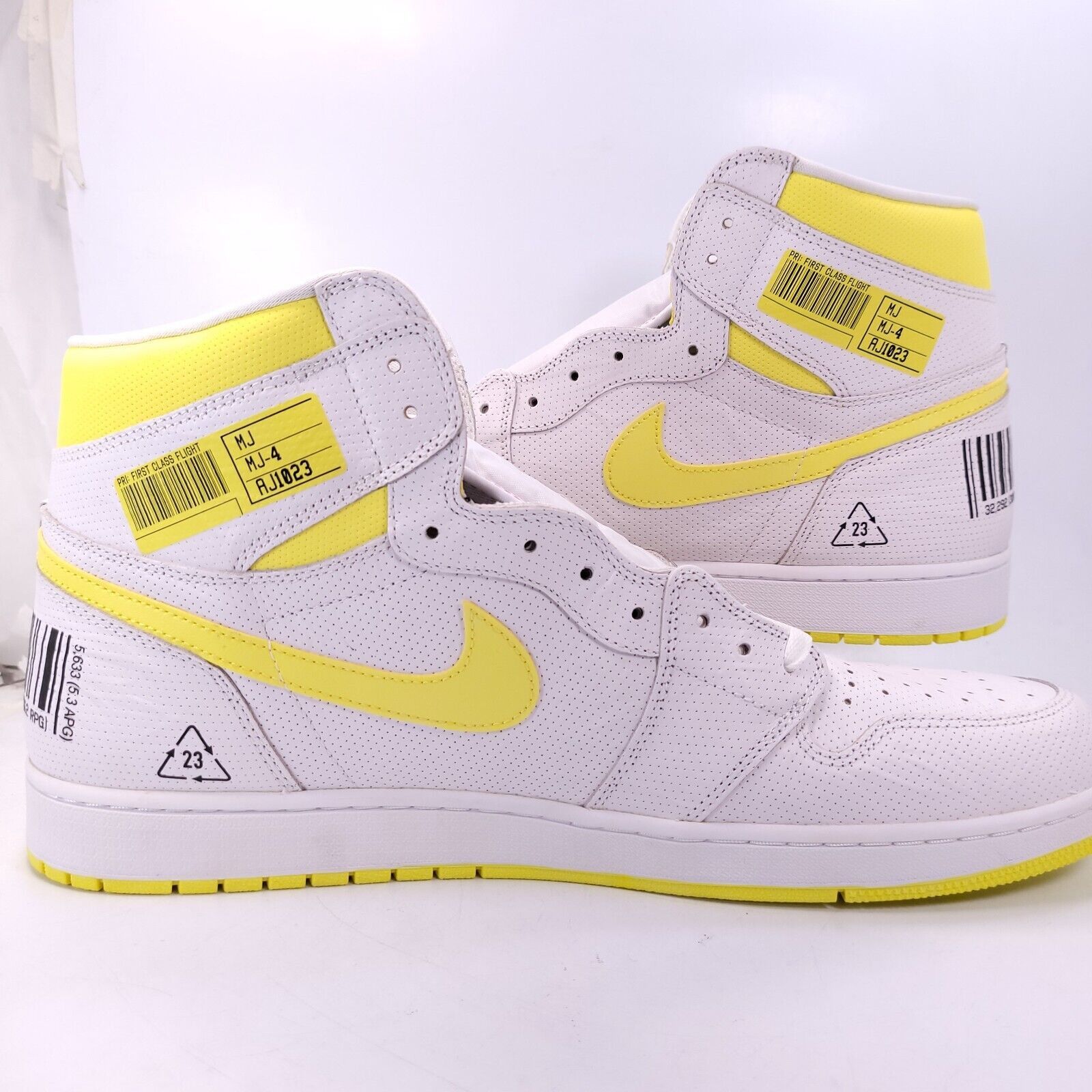 Nike Air Jordan 1 Retro Shoe Mens Size 18 555088-170