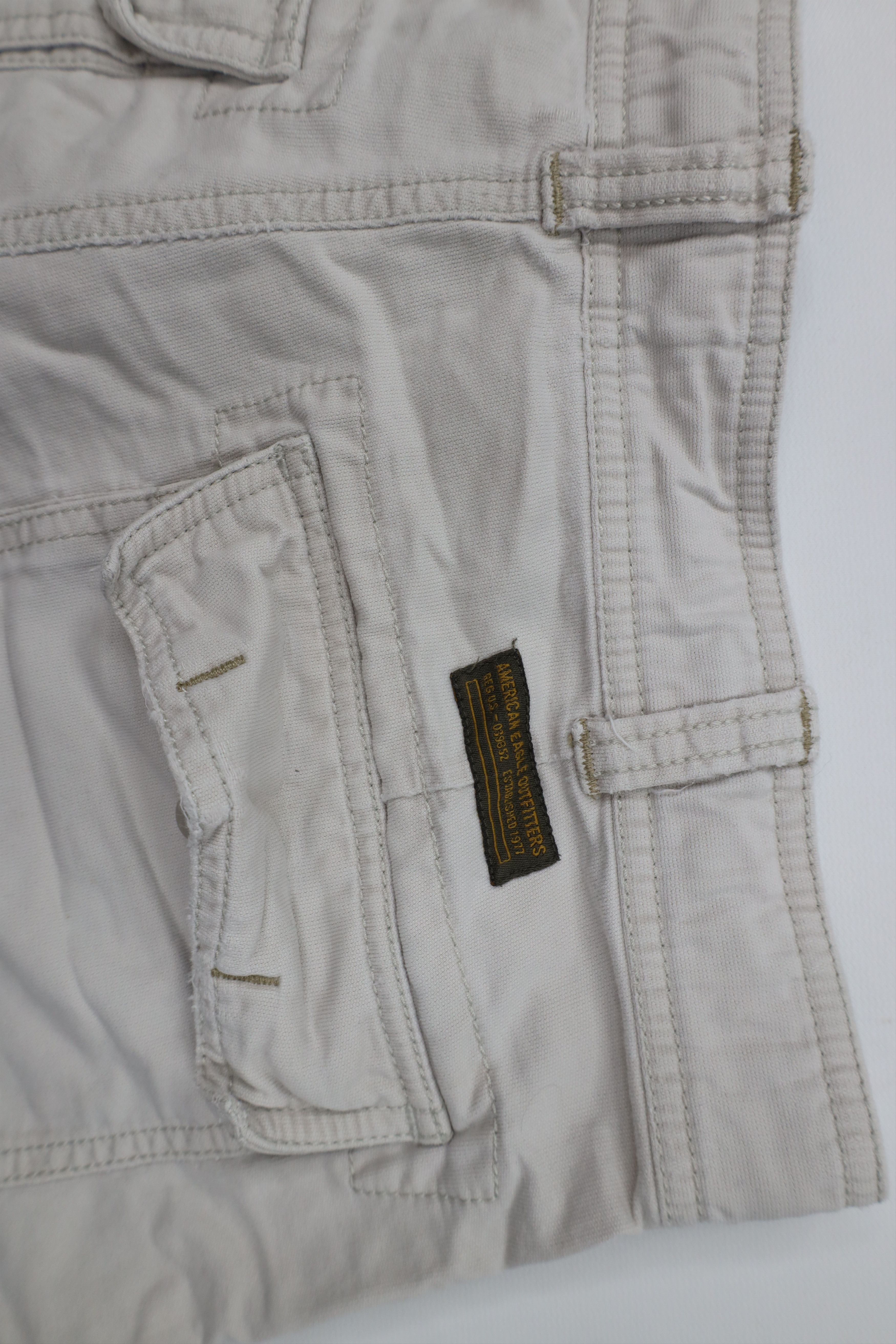 American Eagle Outfitters Vintage 90s Y2K American Eagle Outfitters Cargo Shorts Size US 32 / EU 48 - 15 Thumbnail