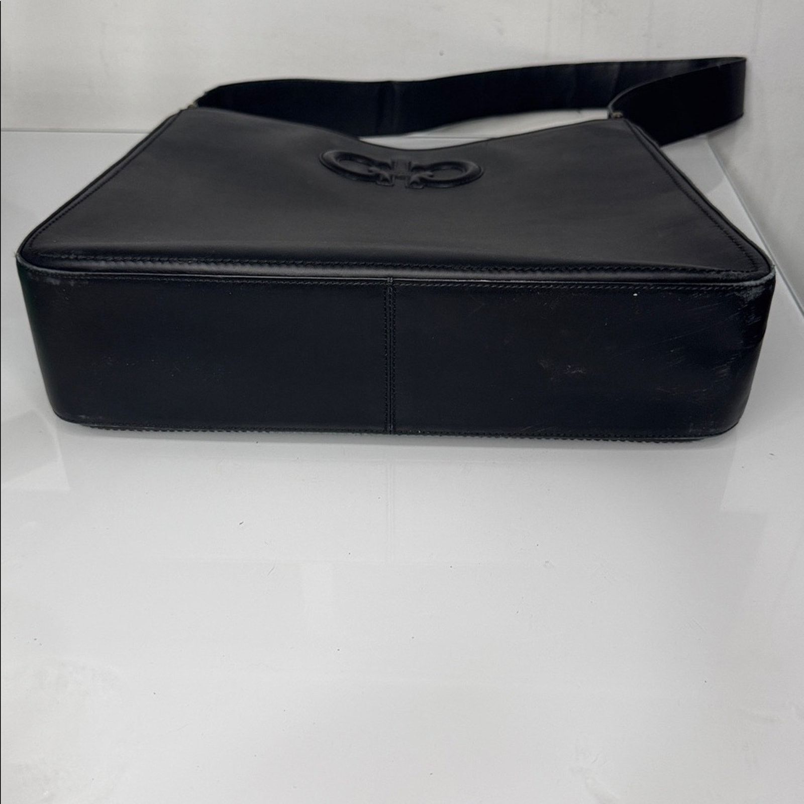Salvatore Ferragamo Salvatore Ferragamo Black Leather Shoulder Bag Size ONE SIZE - 7 Thumbnail