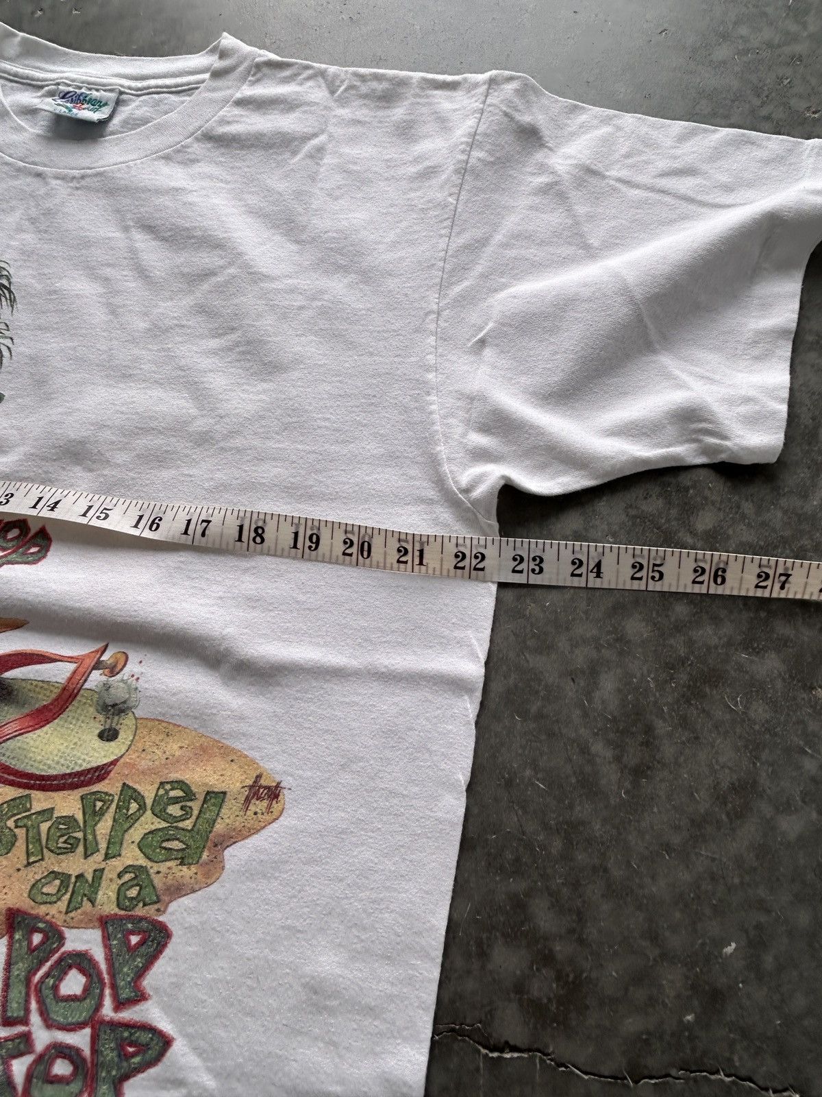 Vintage Vintage 90s Margaritaville Graphic Tee Double Sided Size US XL / EU 56 / 4 - 9 Thumbnail