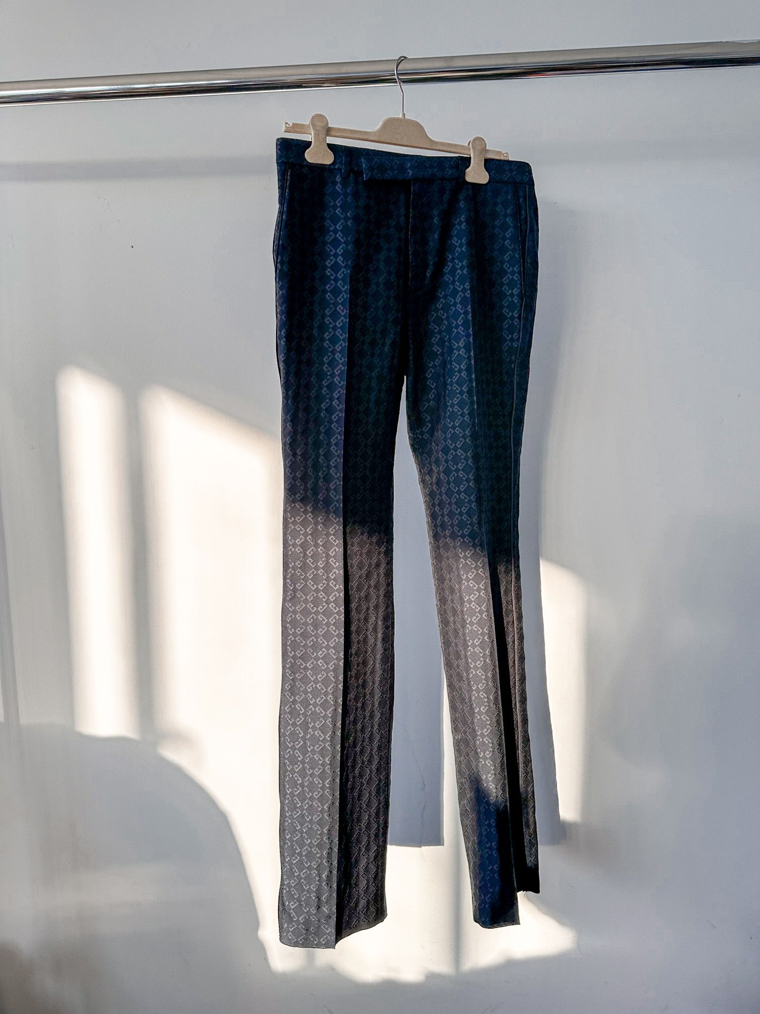 Givenchy Givenchy 4G-Logo Straight-Leg Wool and Silk-Blend Trousers Size 38R - 5 Thumbnail