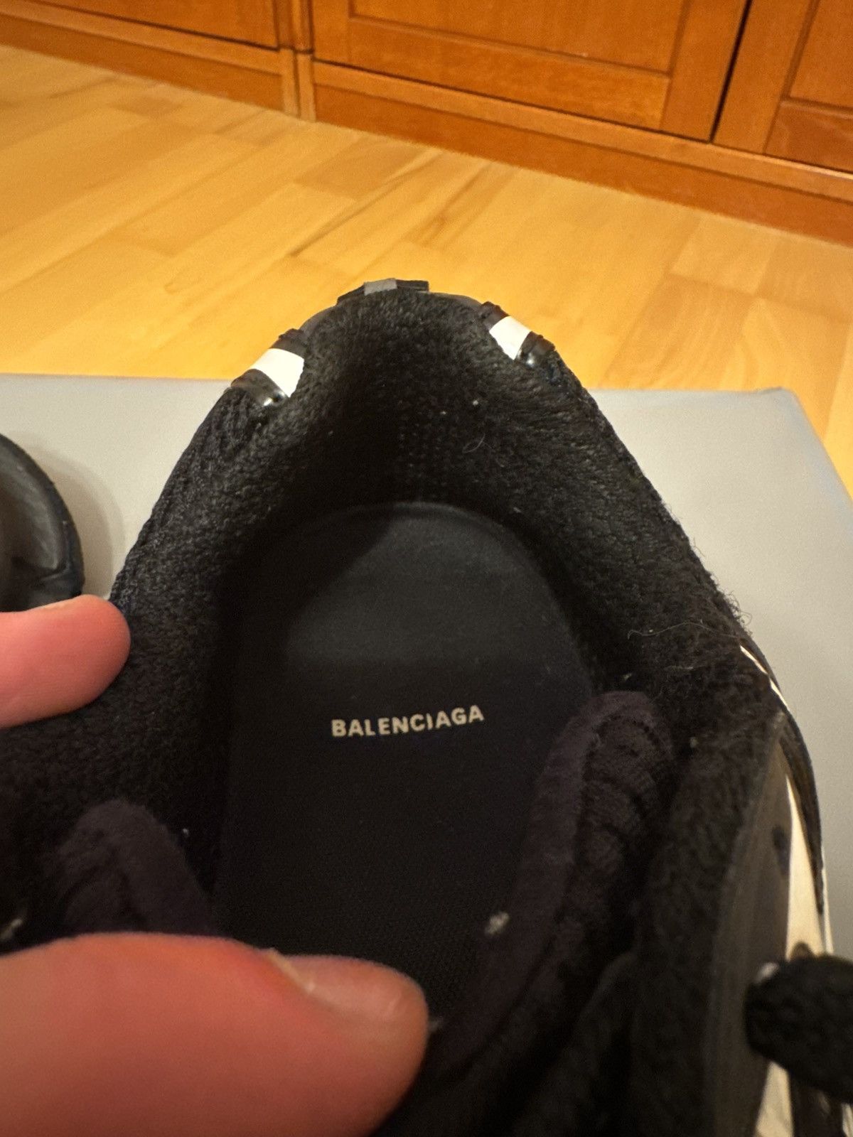 Balenciaga Balenciaga 3XL Triple Black Size US 7 / EU 40 - 14 Thumbnail
