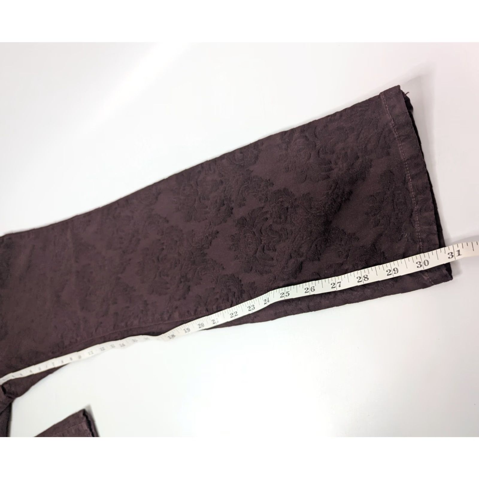 NYDJ NYDJ Burgundy Textured Legging Pant Size 12 Straight Women Plus Size 34" / US 12 / IT 48 - 6 Thumbnail