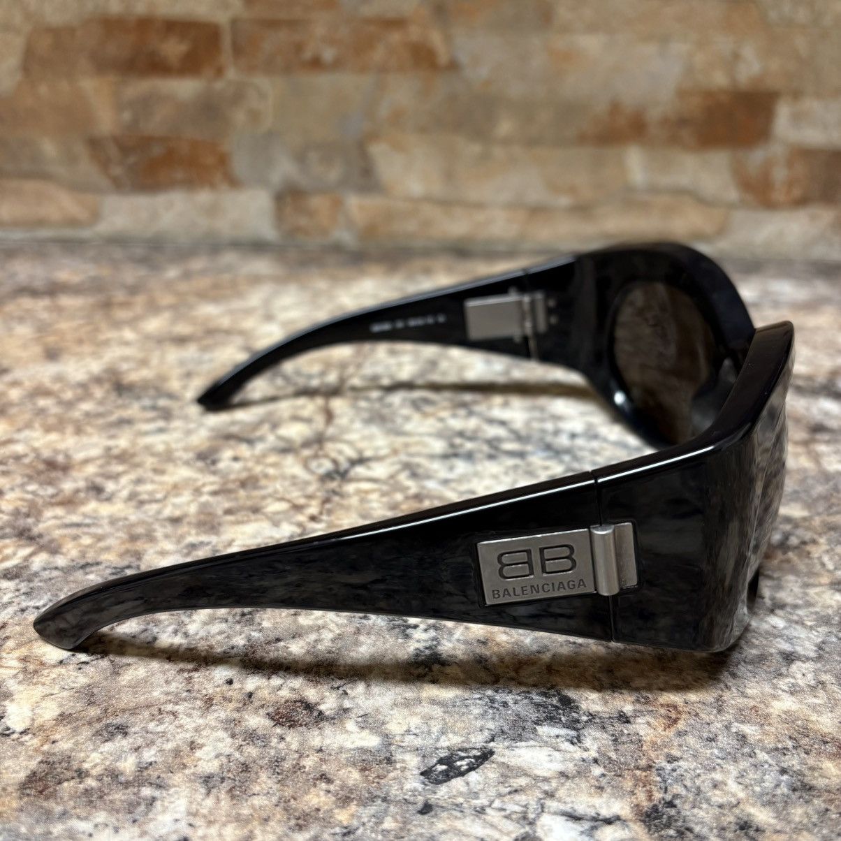 Balenciaga Balenciaga BB0189S Bold Round BB Logo Sunglasses Size ONE SIZE - 5 Thumbnail