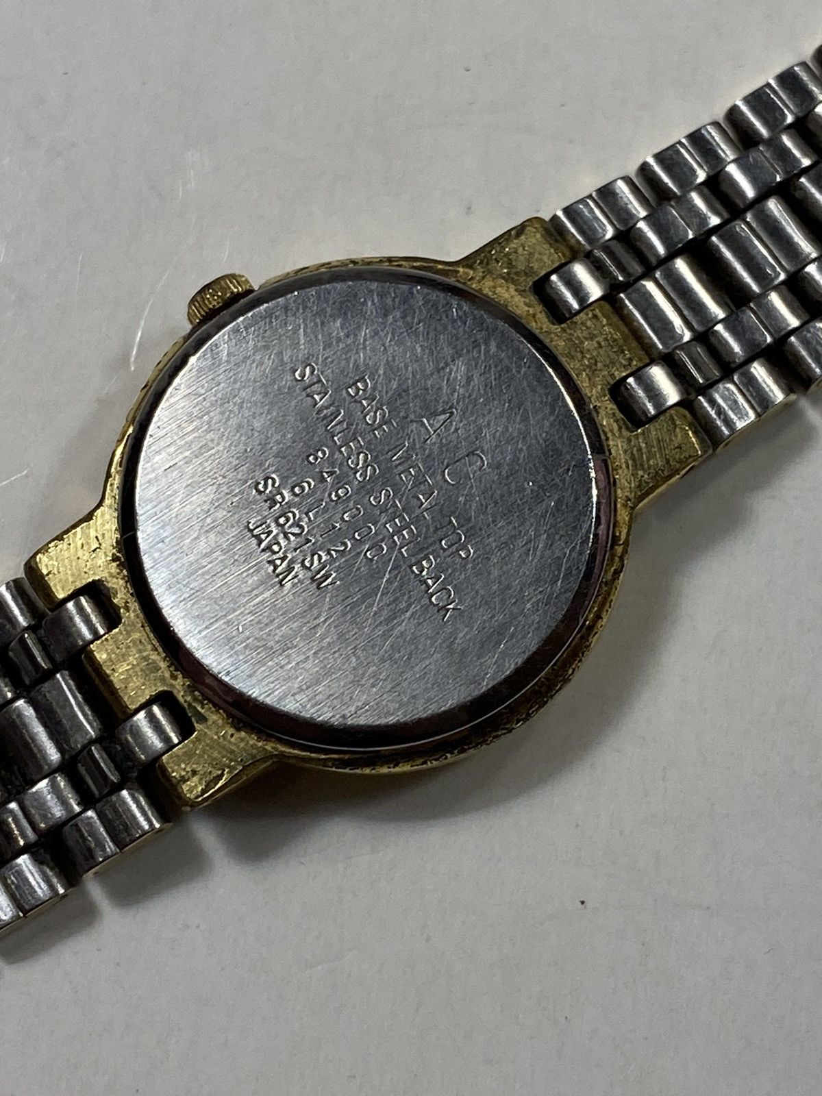 Japanese Brand × Vintage Accurist Gold-Tone Quartz Watch - Japanese Brand Size ONE SIZE - 8 Thumbnail