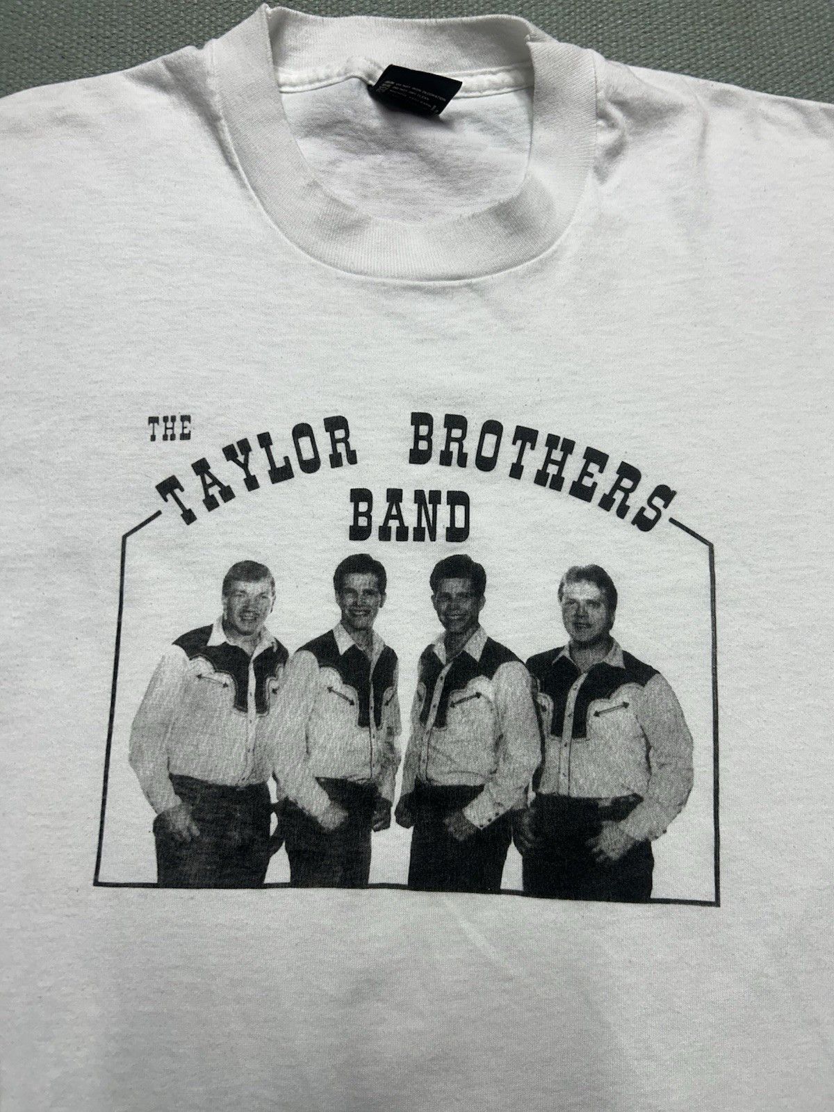 Vintage Vtg 90s t shirt the Taylor brothers country screen stars XL Size US XL / EU 56 / 4 - 2 Thumbnail