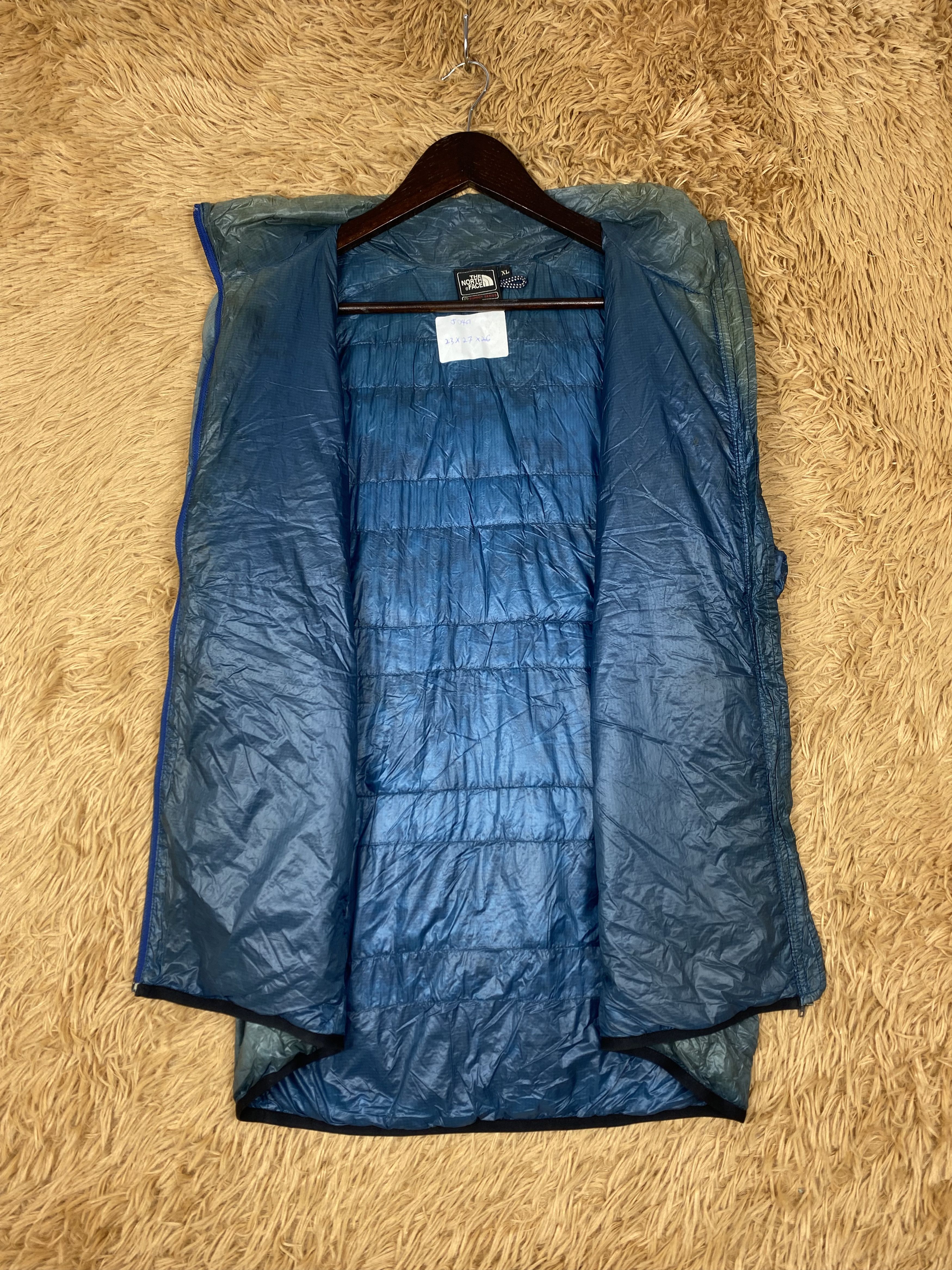 The North Face Vintage The North Face Distressed Puffer Jacket DJ0461 Size US XL / EU 56 / 4 - 7 Thumbnail