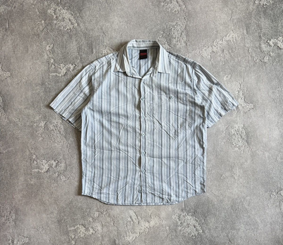 Mammut Mammut L striped outdoor shirt button up short sleeve Size US L / EU 52-54 / 3 - 4 Thumbnail