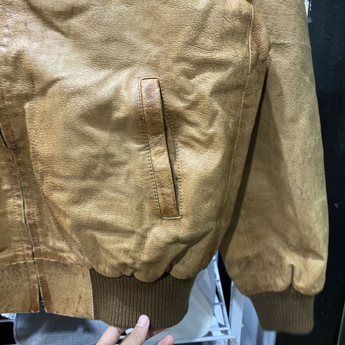 Vintage Vintage crocodile Italy style Leather Jacket Size US L / EU 52-54 / 3 - 8 Thumbnail