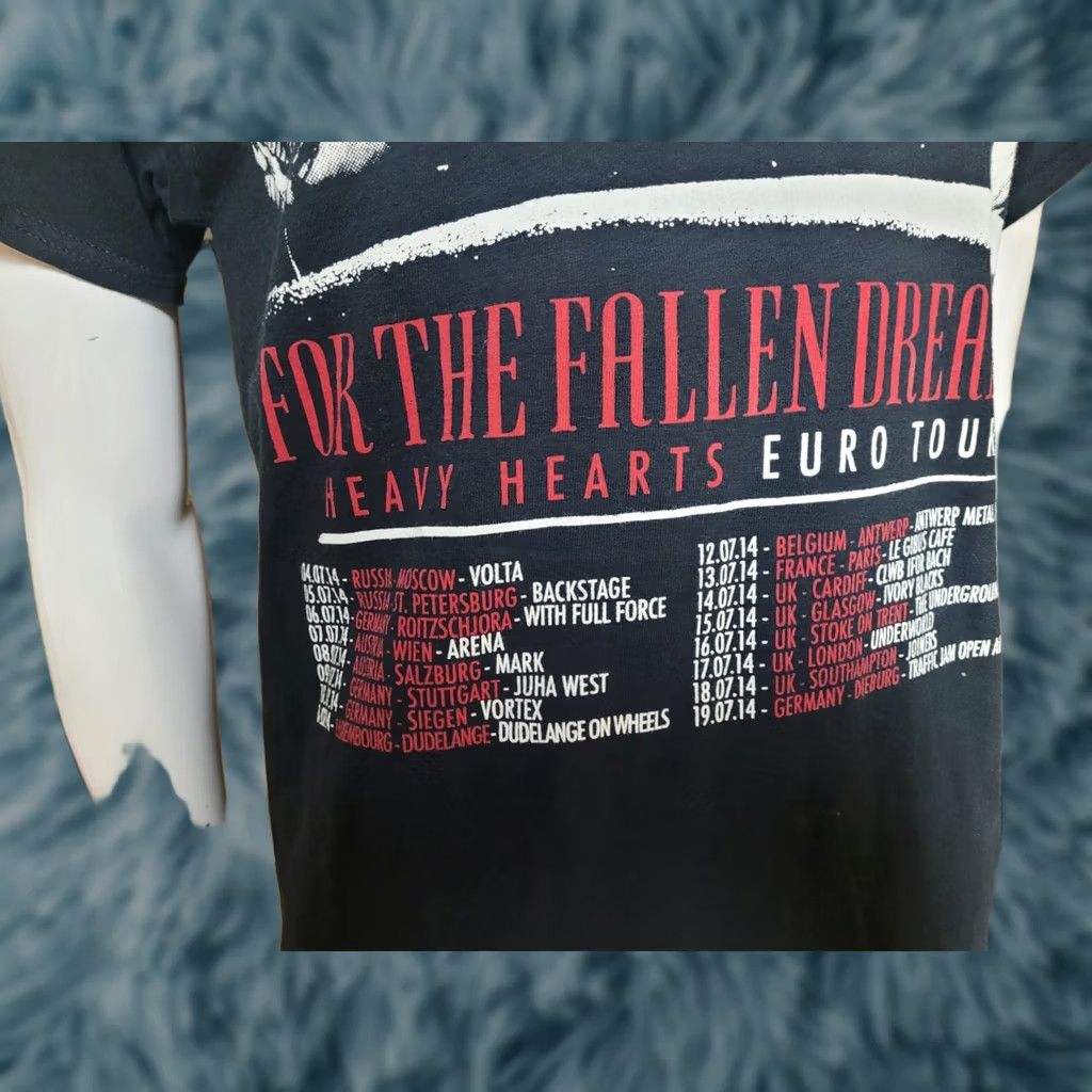 Gildan For The Fallen Dreams T Shirt Medium Black Gildan 100% Cotton Crew Neck Short Sleeve Band Music Graphic Tee Mens Euro Tour Size US M / EU 48-50 / 2 - 1 Thumbnail