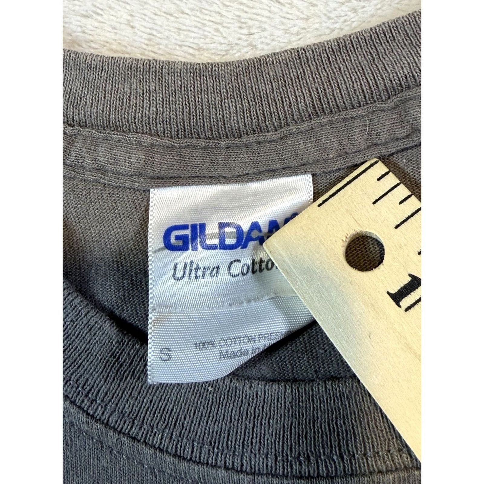 Gildan Gildan T-Shirt Gray Short Sleeve Crew Neck Regular Fit 5000 DNA Match ZL1 Camaro GM Logo Racing Car 90s Men Size S Size US S / EU 44-46 / 1 - 6 Thumbnail