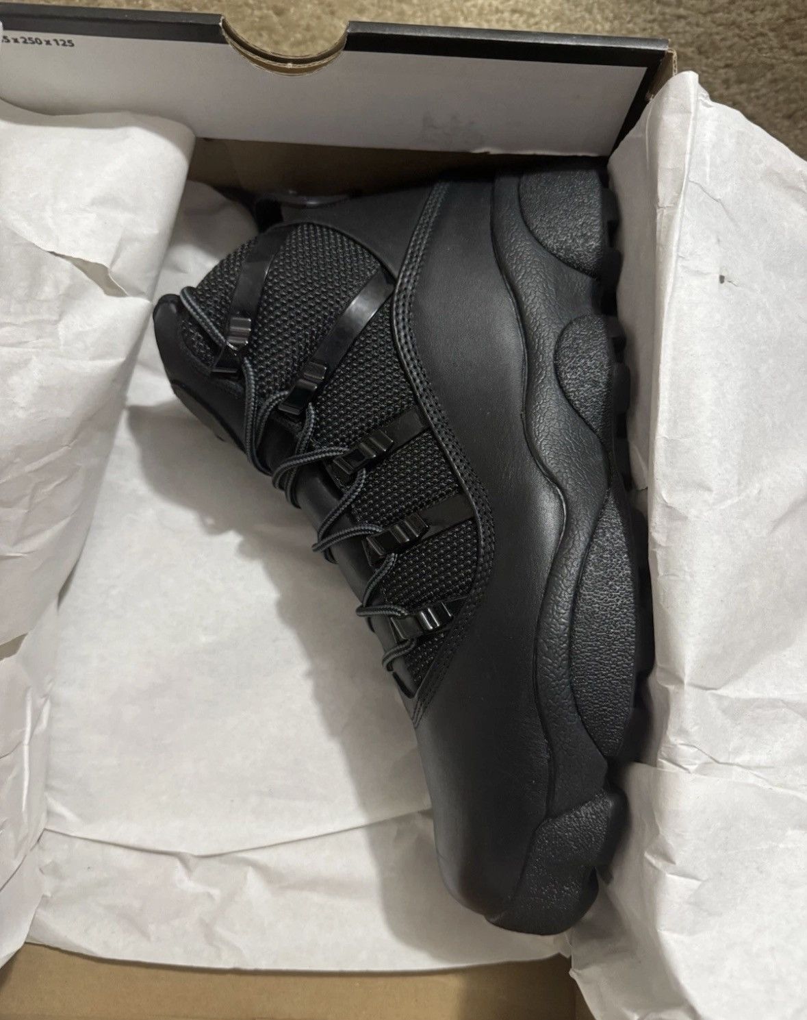 Jordan Brand Winterized 6 rings Size US 9 / EU 42 - 1 Thumbnail