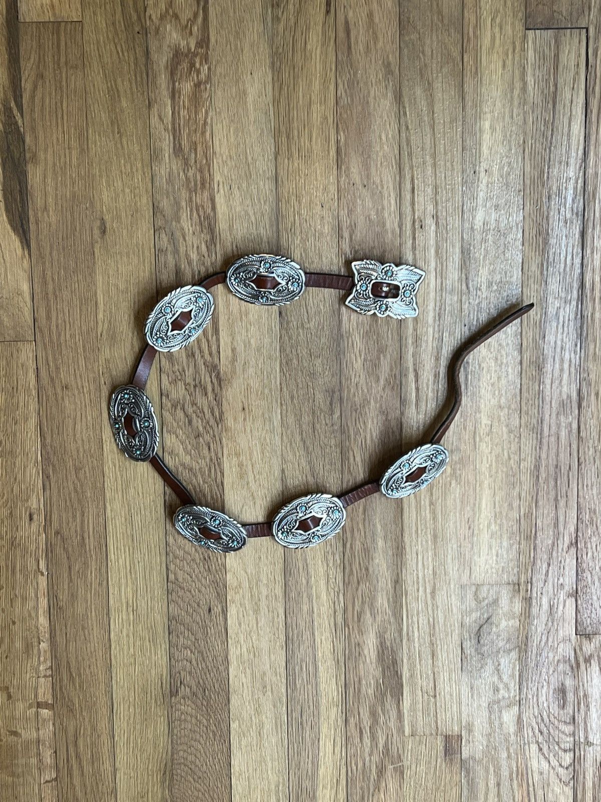 Justin Justin Silver-Tone Concho Concha Cowhide Leather Belt 29-32 Size ONE SIZE - 4 Thumbnail