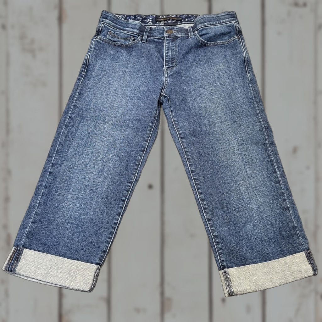 Levi's **Levi's 525 Perfect Waist Blue Women's Size 8 Cotton Denim Jeans** User: Levi's 525 Perfect Waist Blue Women's Size 8 Cotton Denim Jeans Stretch. Size 30" / US 8 / IT 44 - 1 Thumbnail
