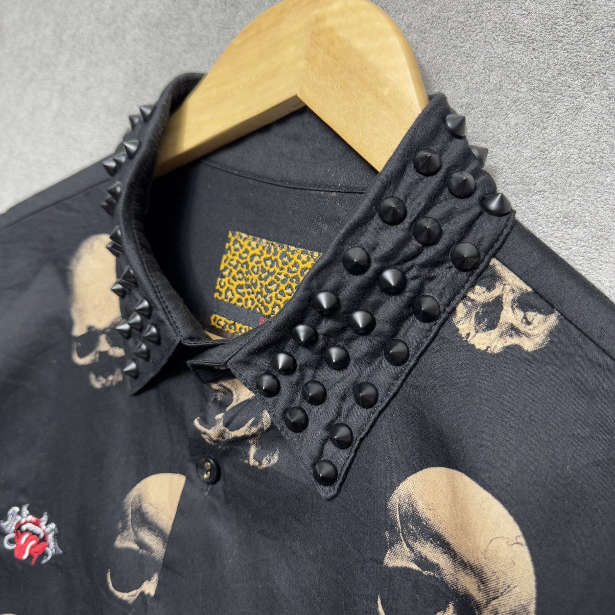 Beauty Beast Jury Black Japan Skull Studded Collar Spike Shirt Size US M / EU 48-50 / 2 - 4 Thumbnail