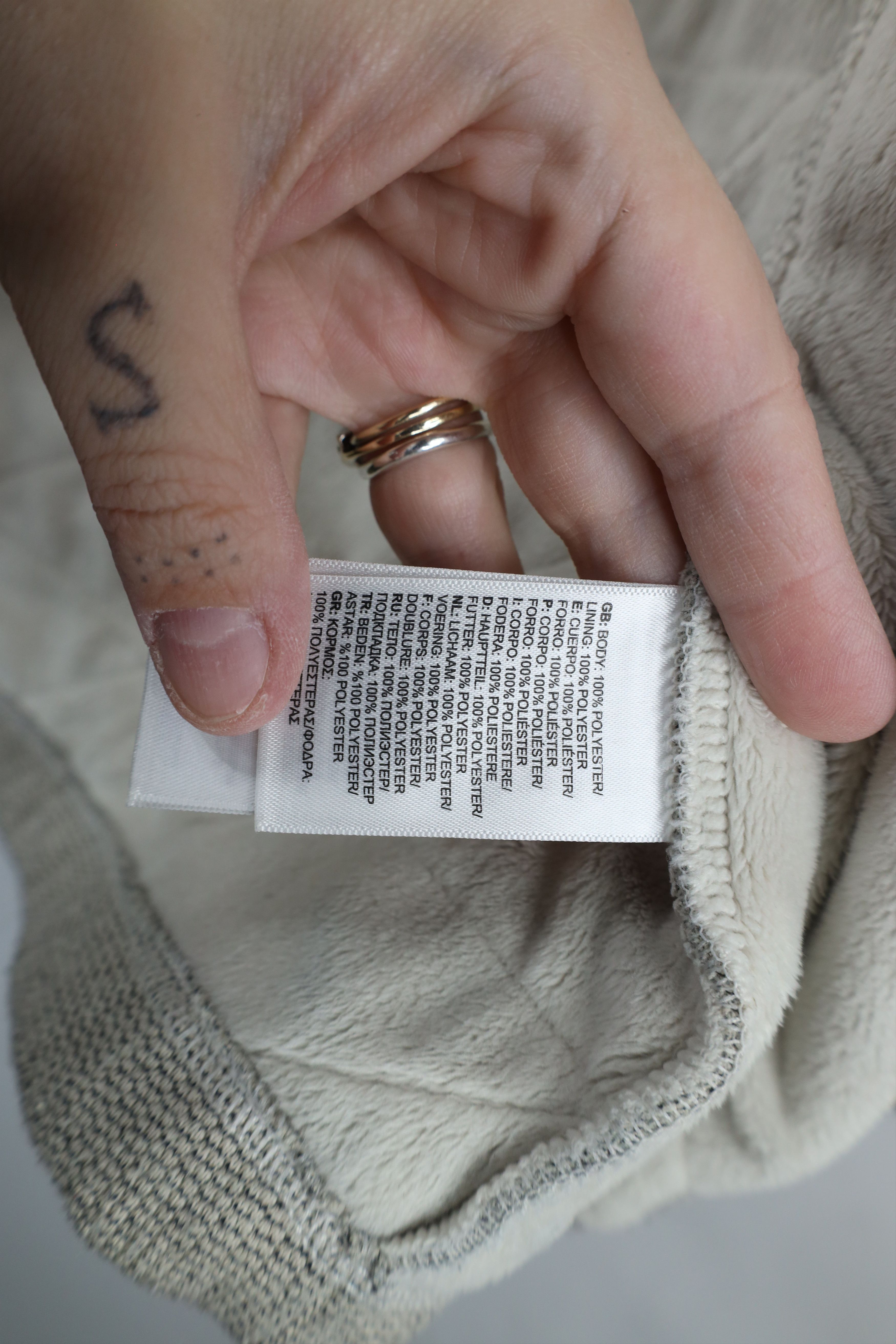 The North Face × Vintage The North Face Spell Out Knit Stitch Fleece Jacket Beige Size L / US 10 / IT 46 - 10 Thumbnail