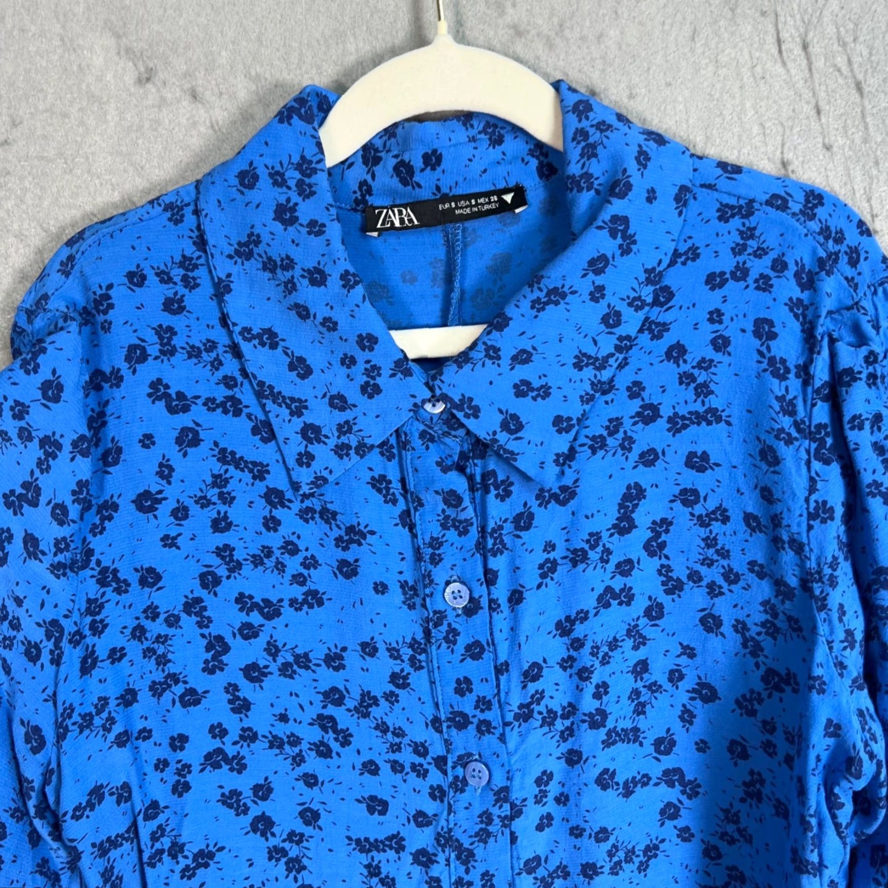Zara Zara Blouse Womens Small Blue Floral Button-Up Long Sleeve Shirt Size S / US 4 / IT 40 - 5 Thumbnail