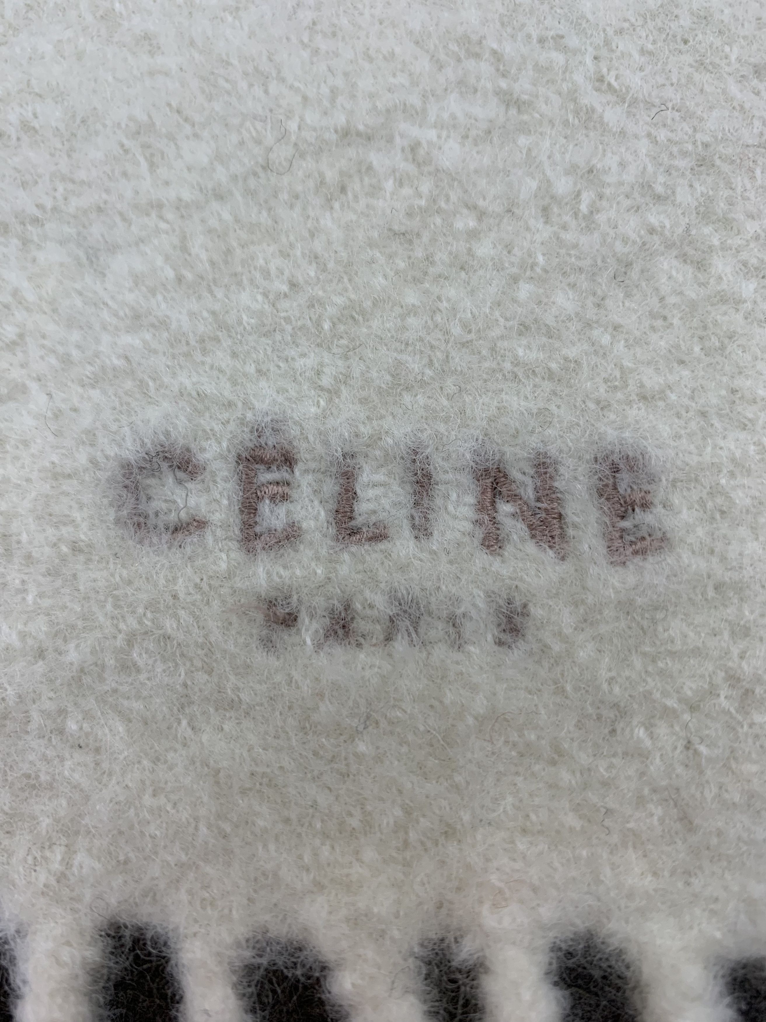 Celine Celine Blanket Scarf Wool Wrap BL3190 Size ONE SIZE - 2 Thumbnail