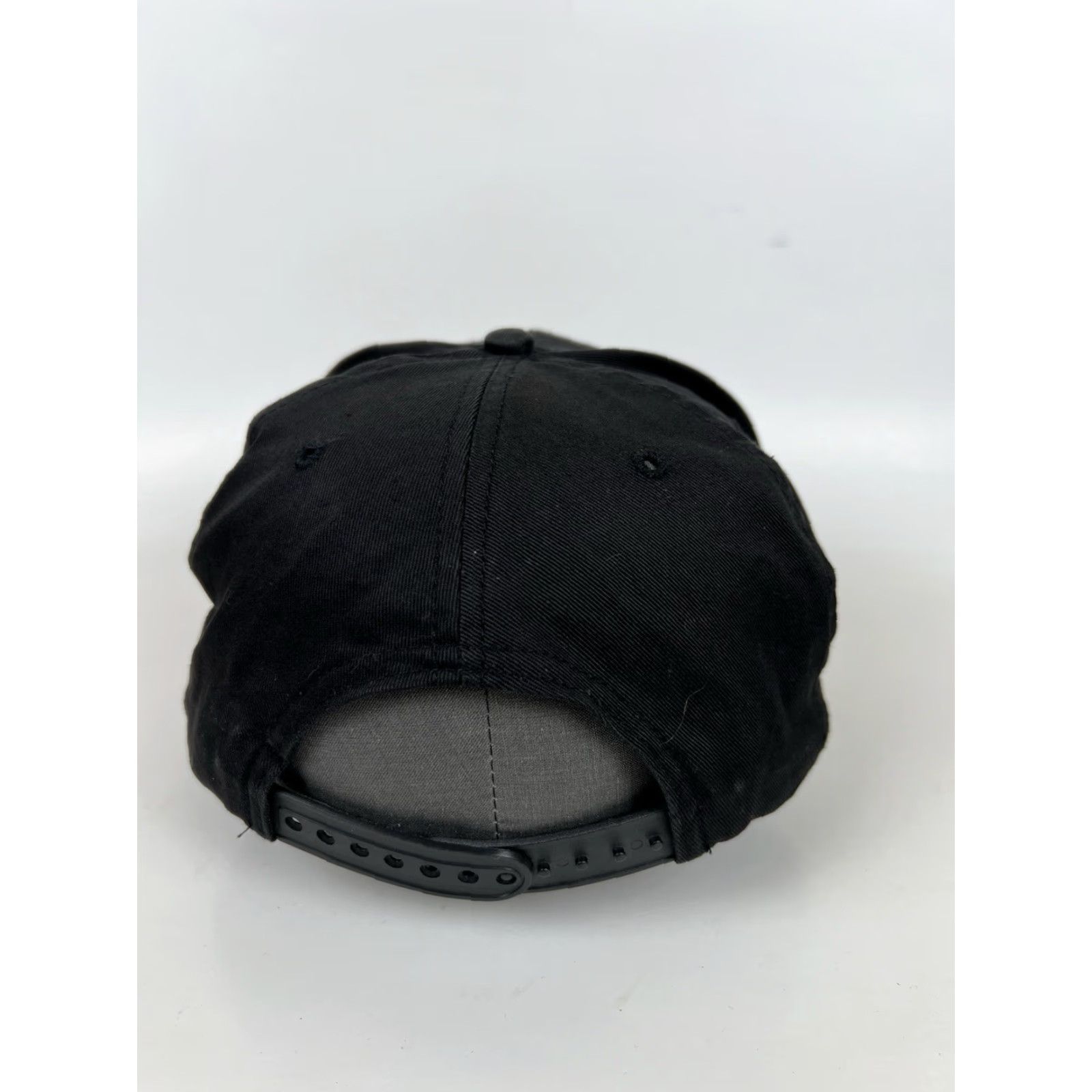 Brooks VINTAGE Garth Brooks World Tour Concert Hat Black Snap Back Country Music Mens Adjustable Cap Size ONE SIZE - 4 Thumbnail