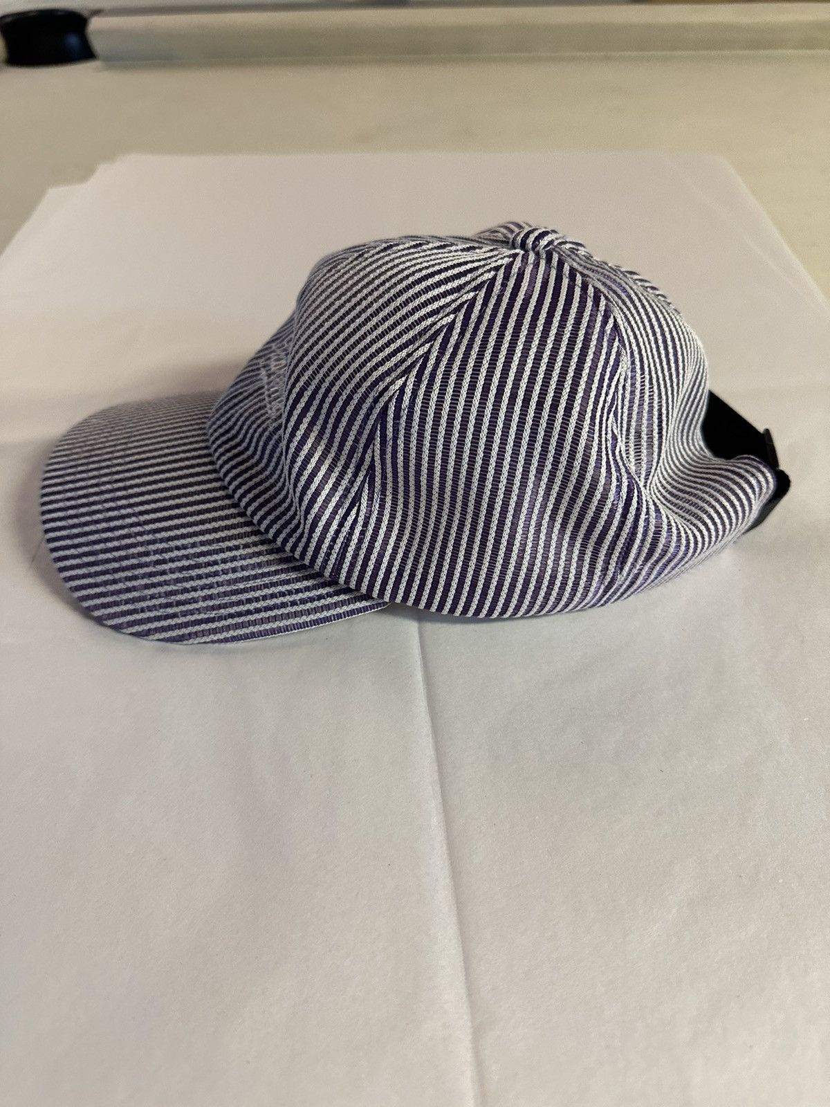 Other Supreme striped strapback hat Size ONE SIZE - 5 Thumbnail