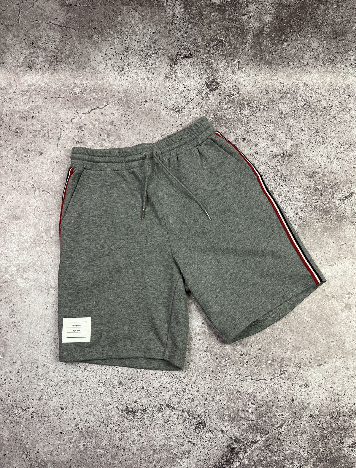 Thom Browne Thom Browne Grey Sweat 🇮🇹 Tricolor Stripe Lounge Size US 30 / EU 46 - 5 Thumbnail