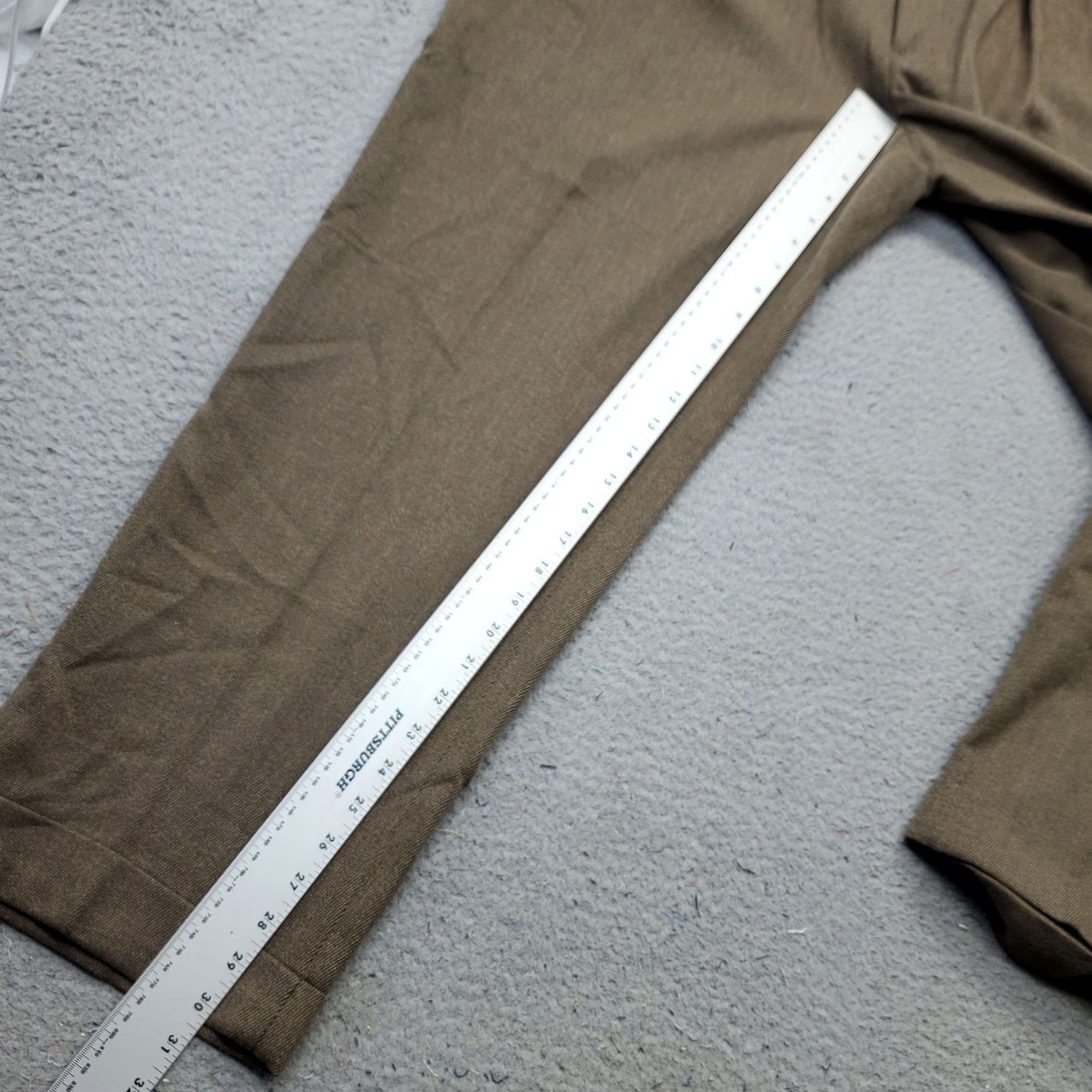 Polo Ralph Lauren VINTAGE Polo Ralph Lauren Mens Pants Slacks Straight 40 Brown Pleated EUC Size US L / EU 52-54 / 3 - 4 Thumbnail