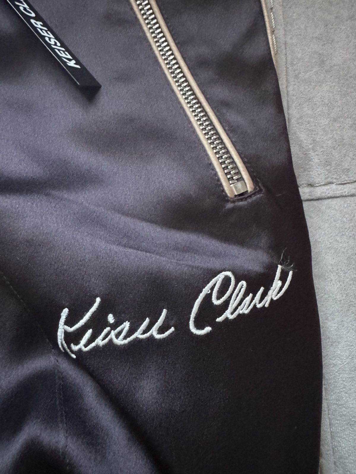 Keiser Clark KEISER CLARK pants sizes in photos SHOWN BY TAPE MEASURE Size US 29 - 12 Thumbnail