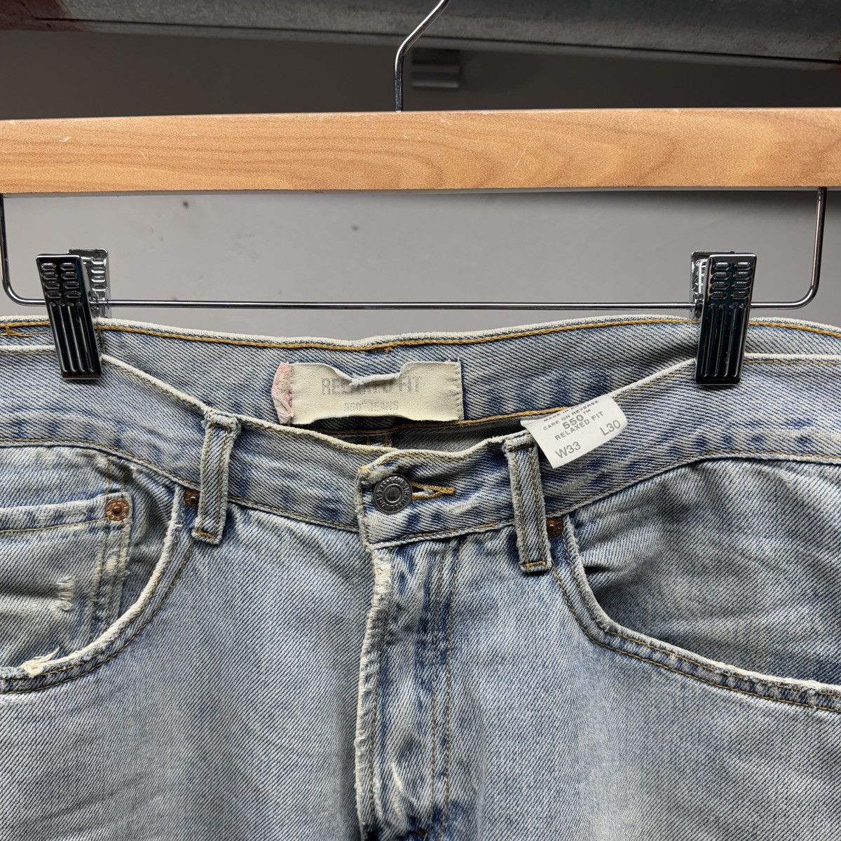 Levi's Vintage Levi's 550 Baggy Faded Thrashed Jeans Grunge Skater Size US 33 - 5 Thumbnail
