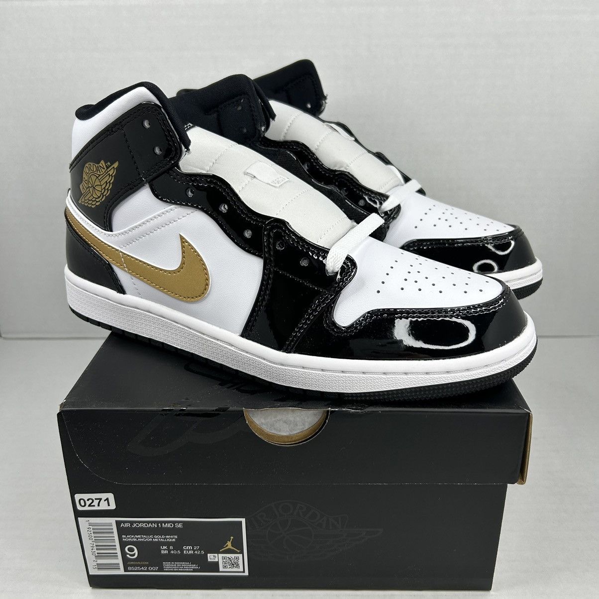 image of Nike Air Jordan 1 Mid Se Patent Black White Gold Men's Size 9 Shoes