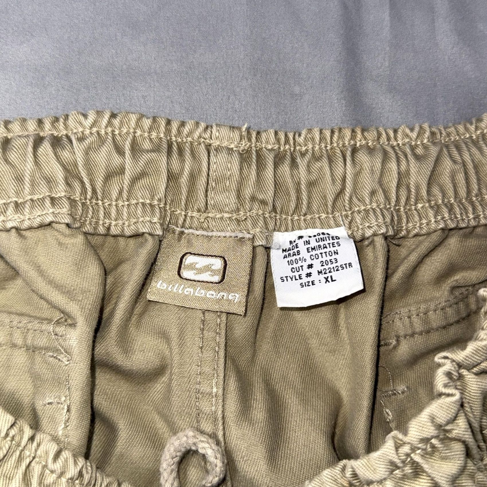Billabong VINTAGE Billabong Cargo Shorts Mens XL Khaki Size US 36 / EU 52 - 3 Thumbnail