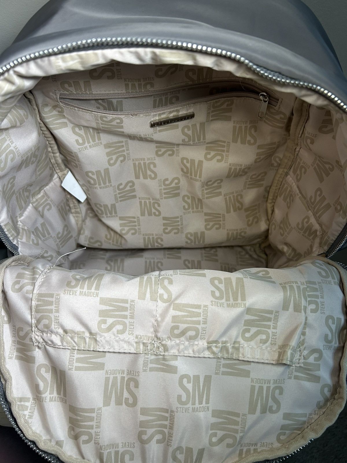 Steve Madden Steve Madden Water-Resistant Nylon Backpack-Detachable Pouch Size ONE SIZE - 4 Thumbnail