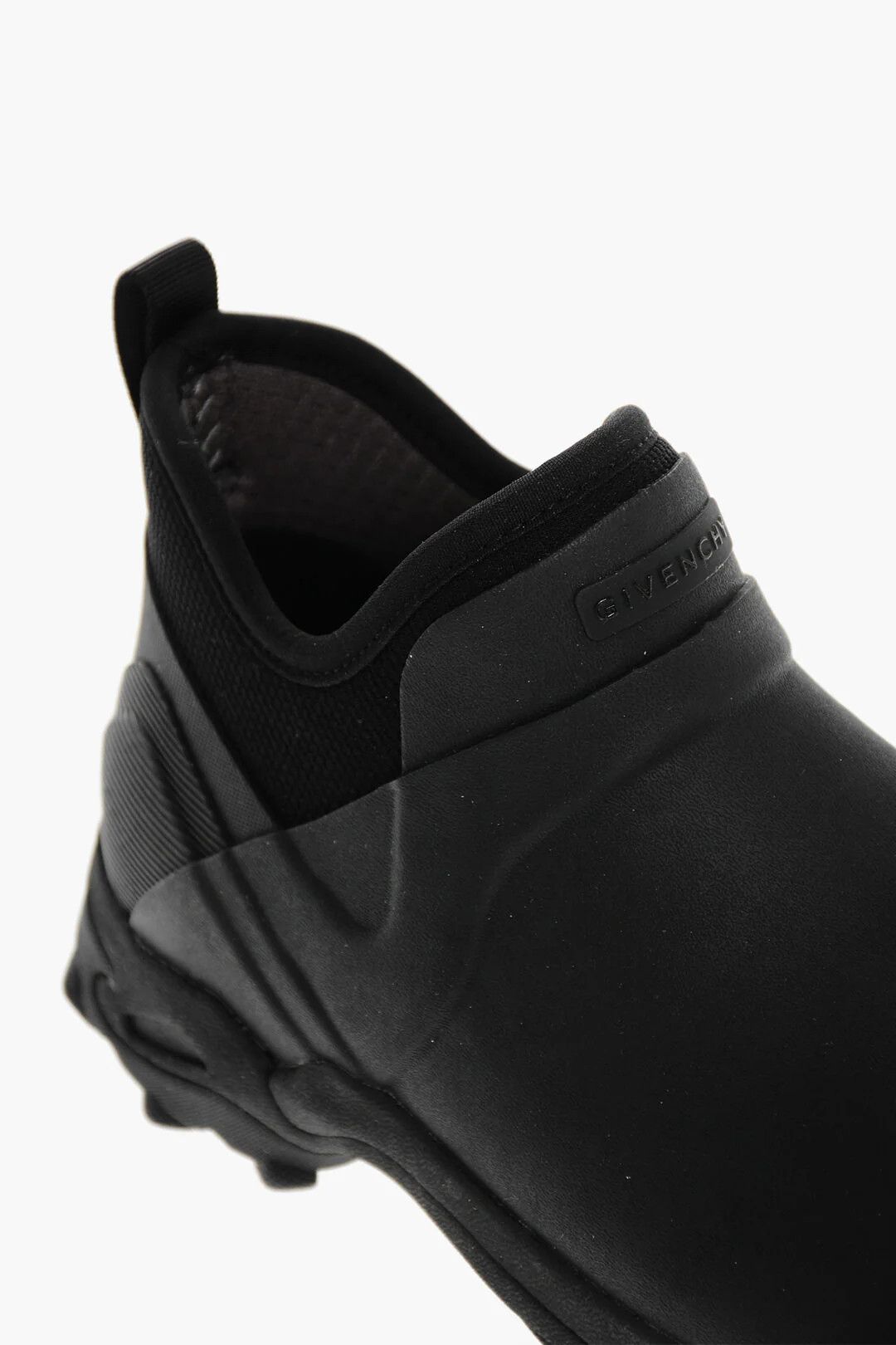 Givenchy og1mm0326 Solid-Color Rubber Ankle Boots in Black Size US 7 / EU 40 - 4 Thumbnail