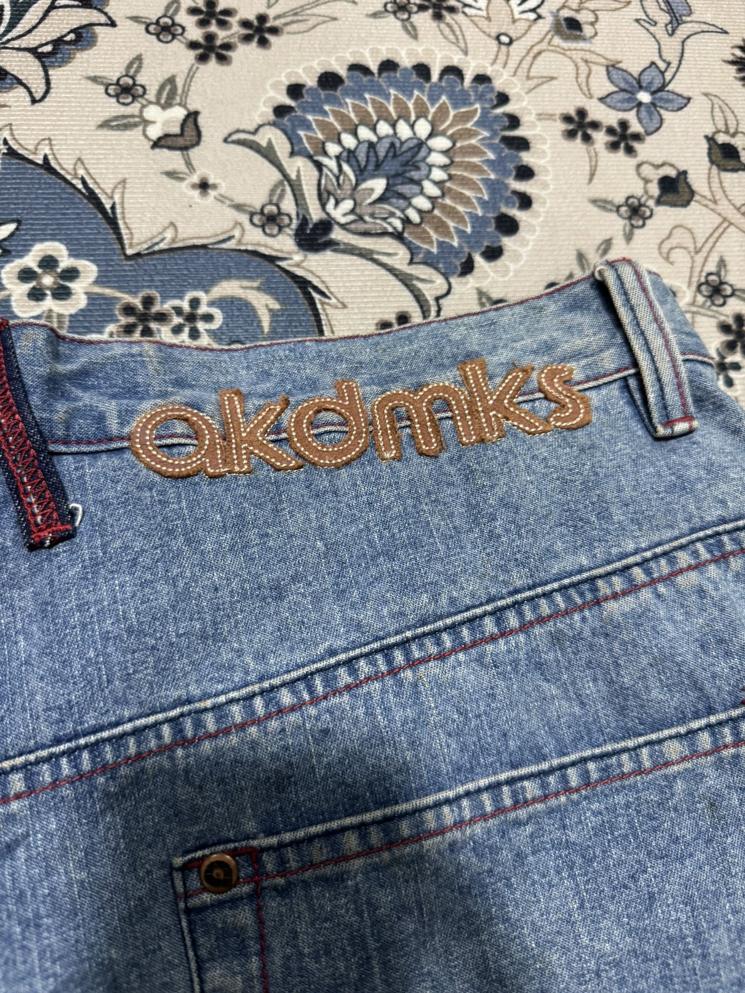 Akademiks × Menace Vintage Akademiks Patchwork Distressed Denim Baggy Loose Fit Size US 36 / EU 52 - 8 Thumbnail