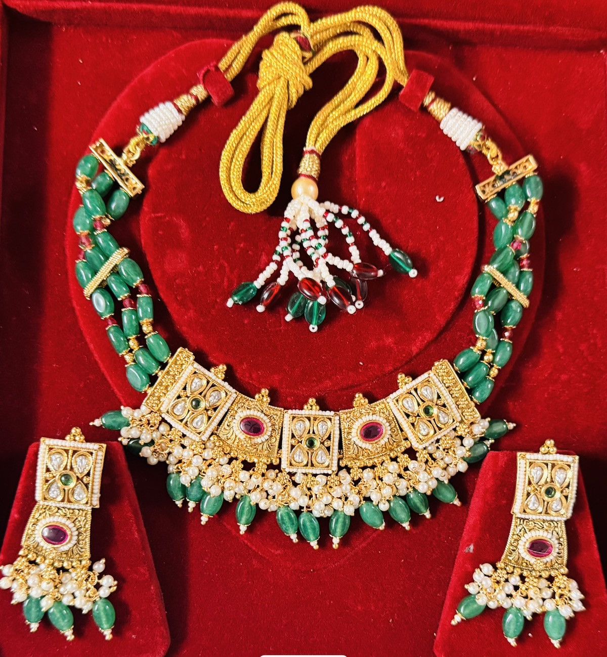 Other Regal Kundan Pearl Choker Set Size ONE SIZE - 1 Thumbnail