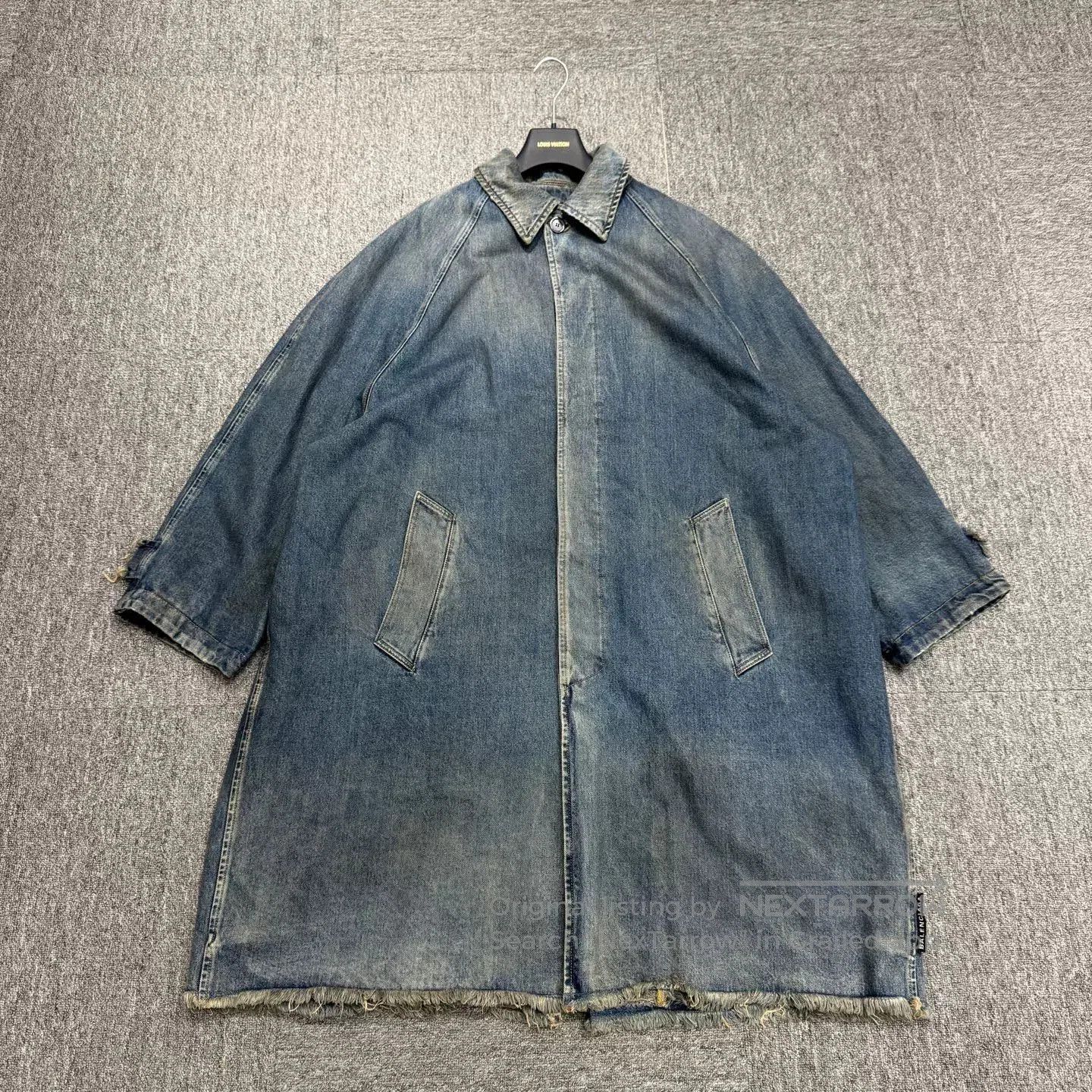 Balenciaga Balenciaga Runway Distressed Denim Coat. Size US S / EU 44-46 / 1 - 1 Thumbnail