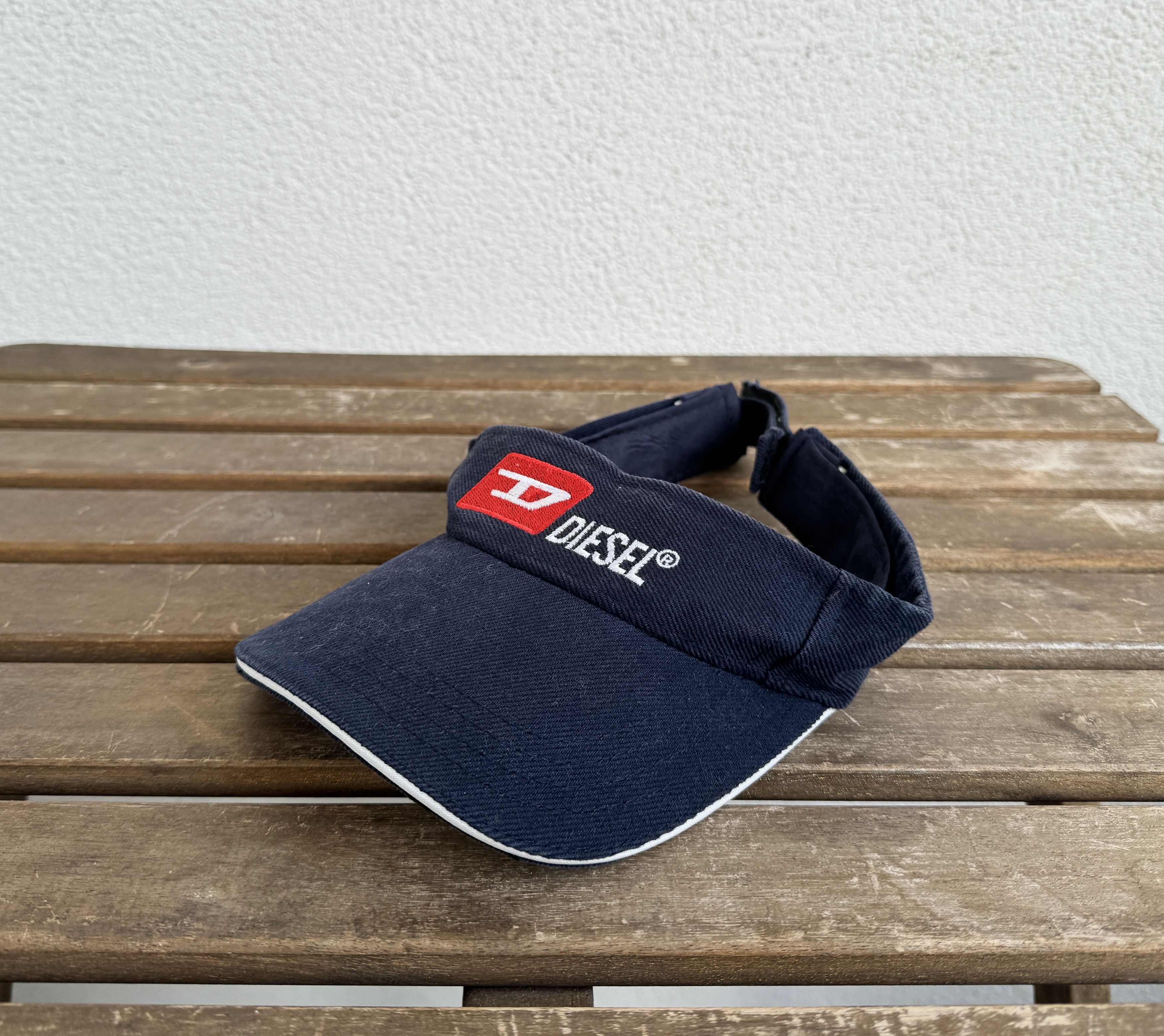 Diesel Diesel Visor Hat Cap Tennis Sport One Size Big Logo Size ONE SIZE - 1 Preview