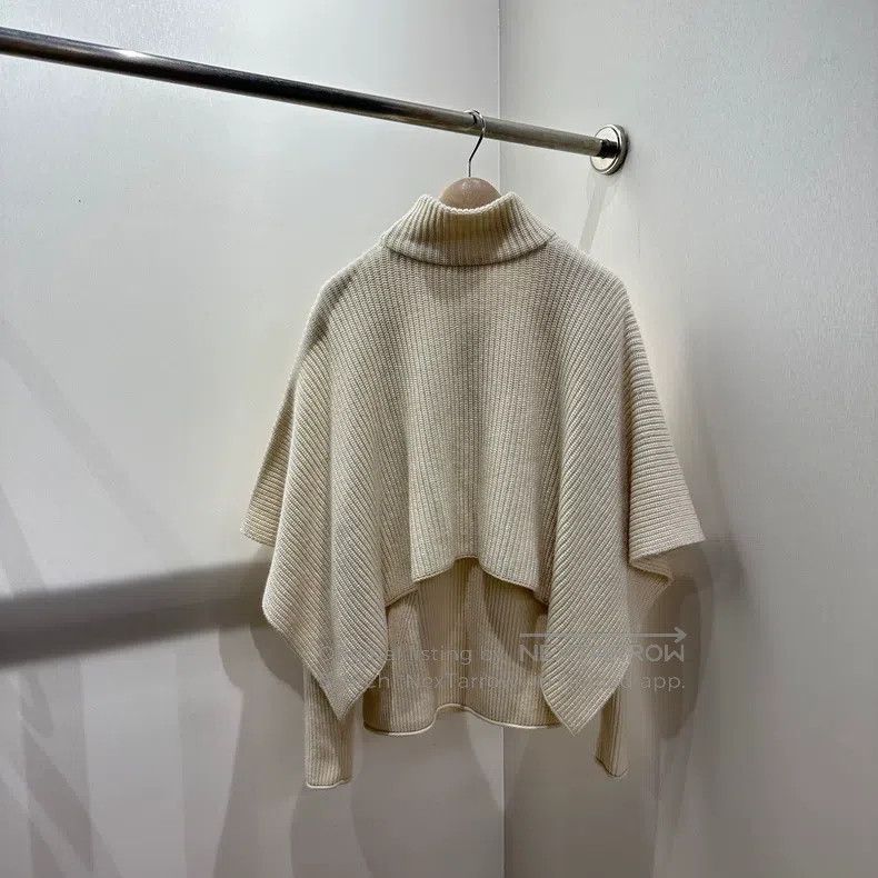 Hermes Hermes Faux Two-Piece Cloak Knit Sweater Size XS / US 0-2 / IT 36-38 - 2 Thumbnail