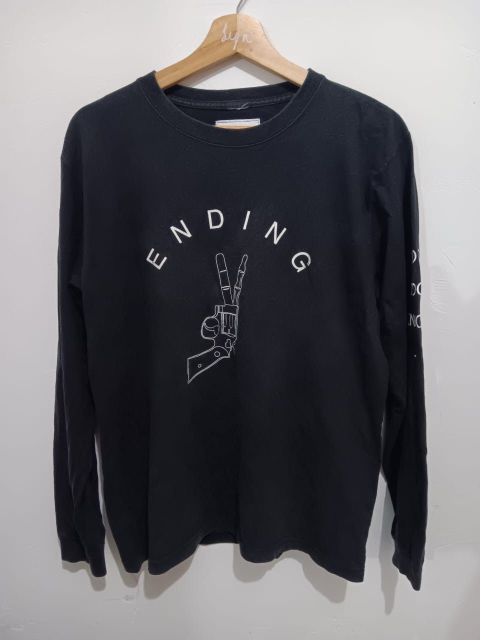 Japanese Brand × Number (N)ine NUMBER NINE LONGSLEEVES T-SHIRT Size US M / EU 48-50 / 2 - 1 Thumbnail