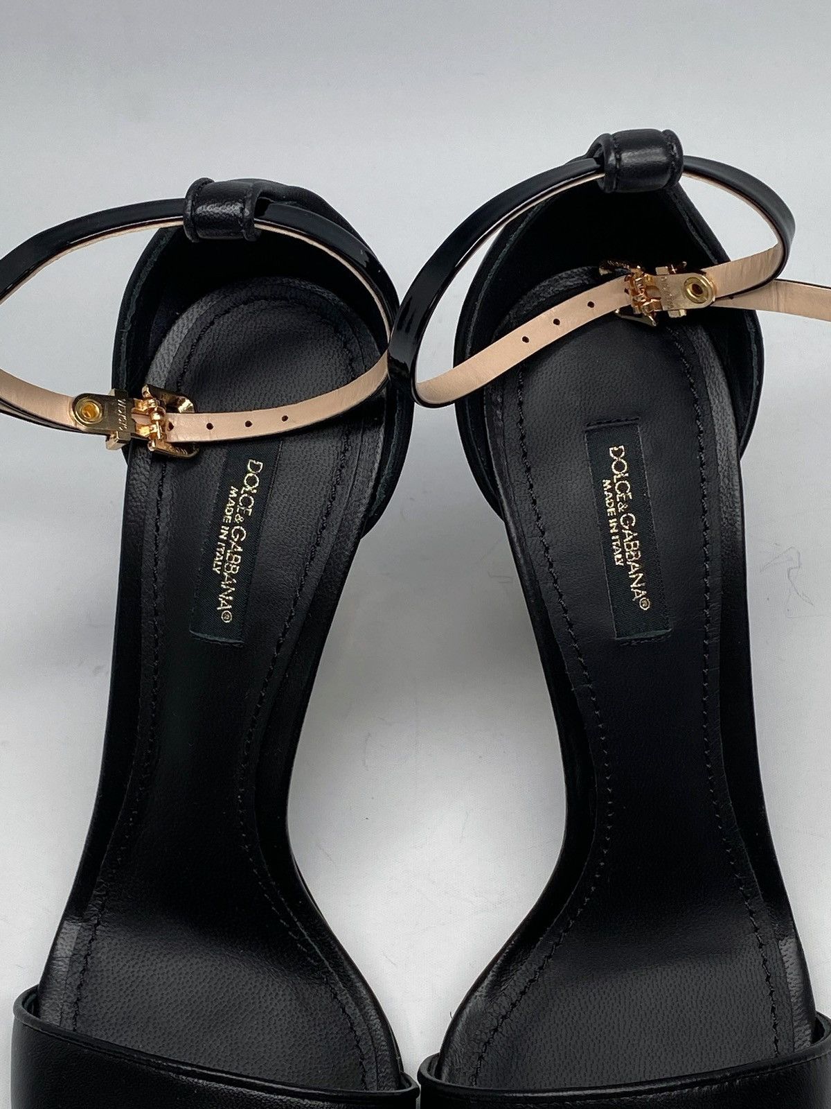 Dolce & Gabbana Dolce&Gabbana Sculpted-Heel DG Leather Sandals size 38 Size US 8 / IT 38 - 10 Thumbnail