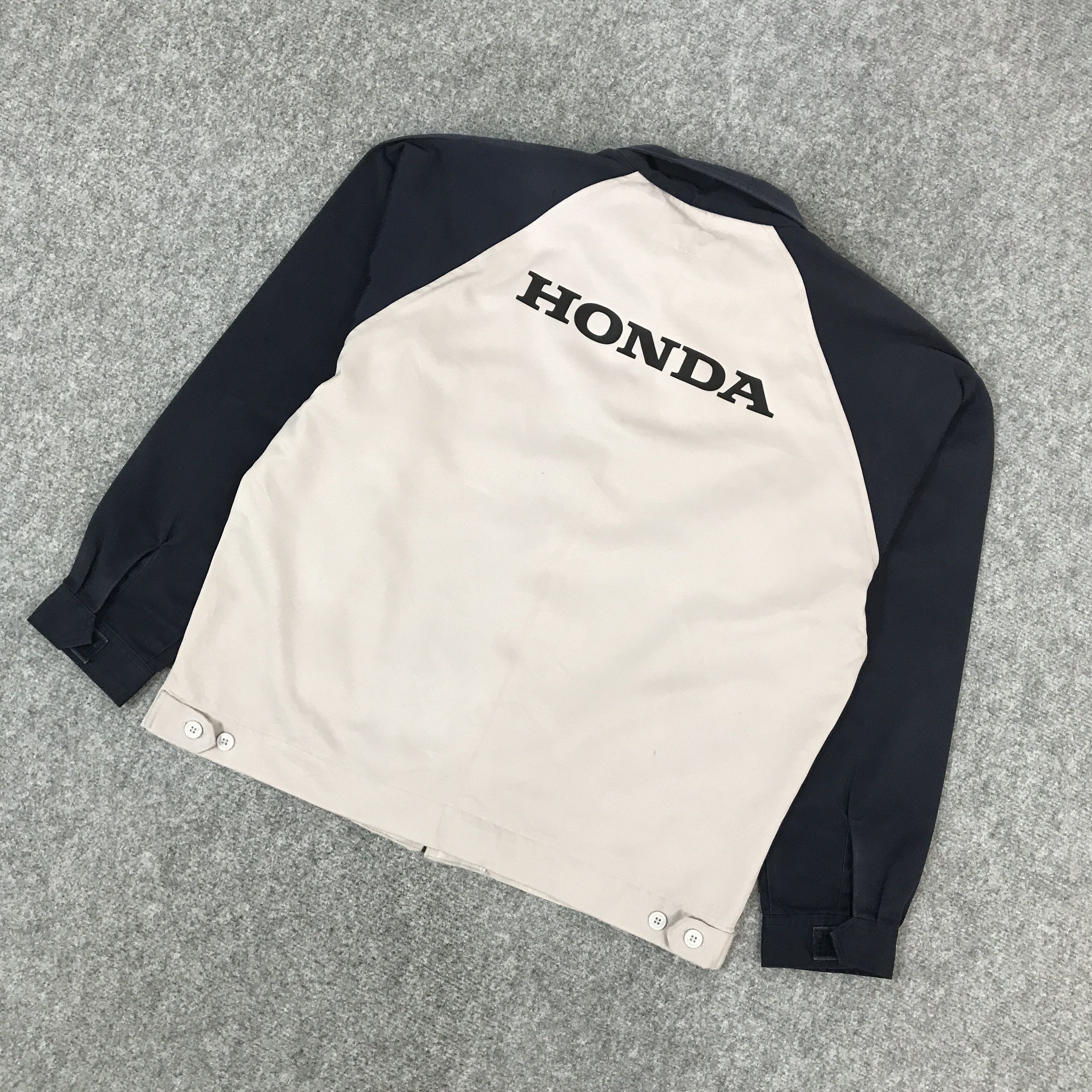 Honda HONDA X SHELL OIL RACING UNIFORM JACKET Size US M / EU 48-50 / 2 - 6 Thumbnail