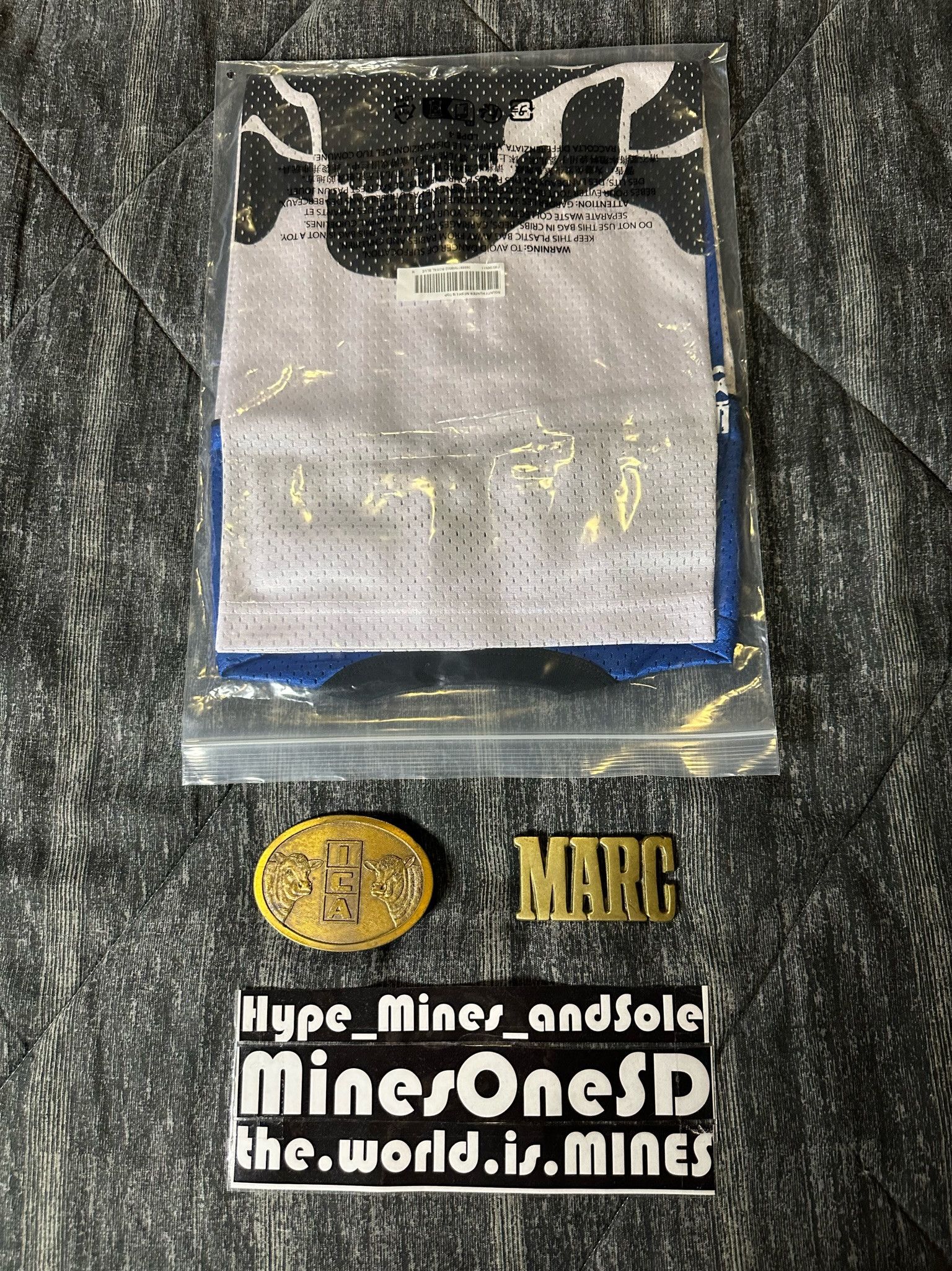 Supreme NWT Supreme Bounty Hunter Mesh Moto Jersey - White - Med Size US M / EU 48-50 / 2 - 5 Thumbnail