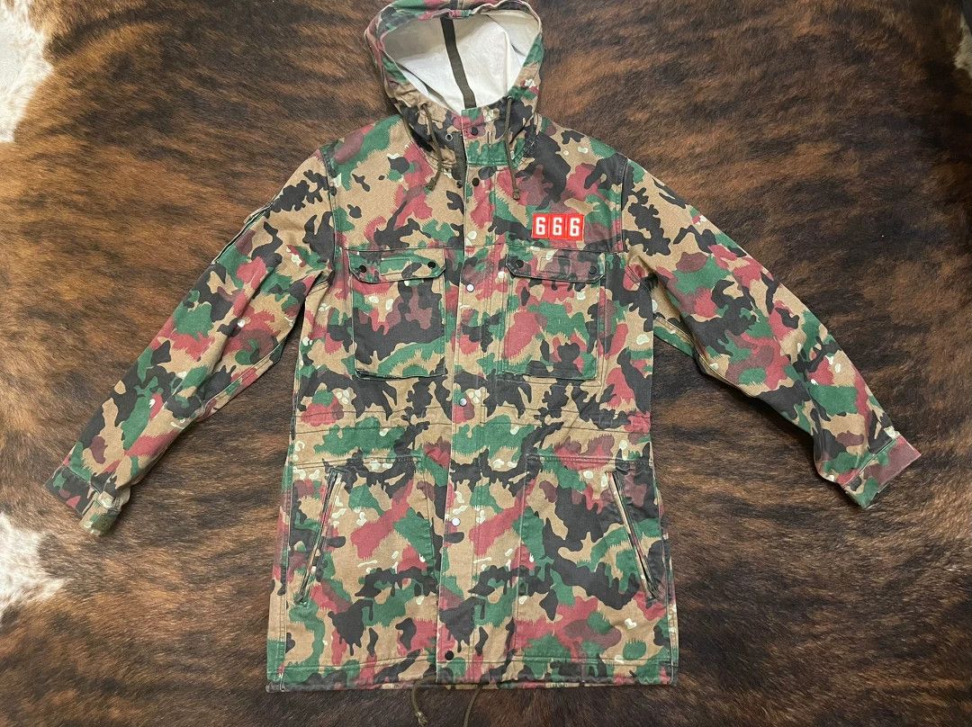 Supreme Supreme 666 Camo Windbreaker Size US M / EU 48-50 / 2 - 1 Thumbnail
