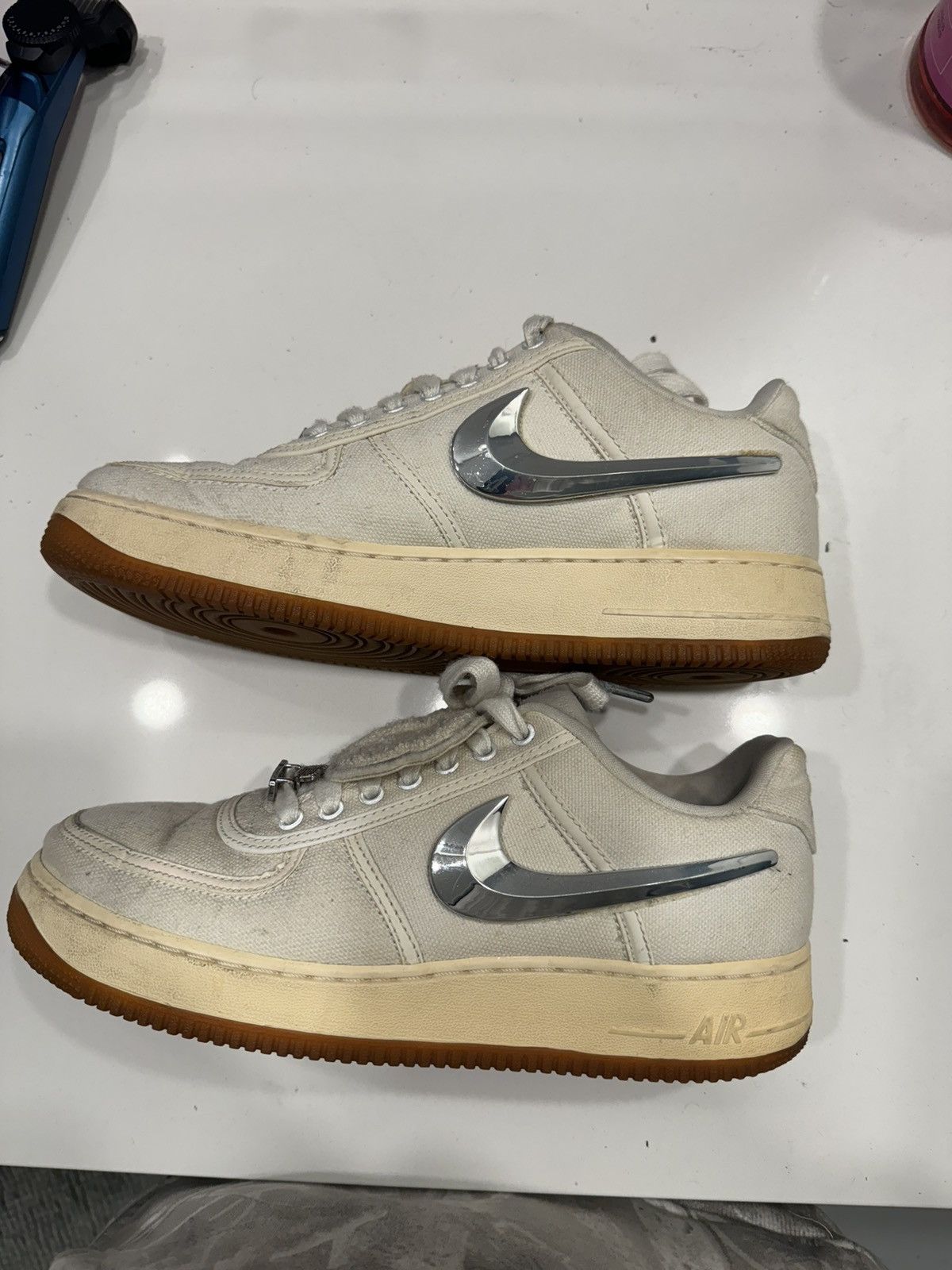 Travis scott air force 1 size 9 sales