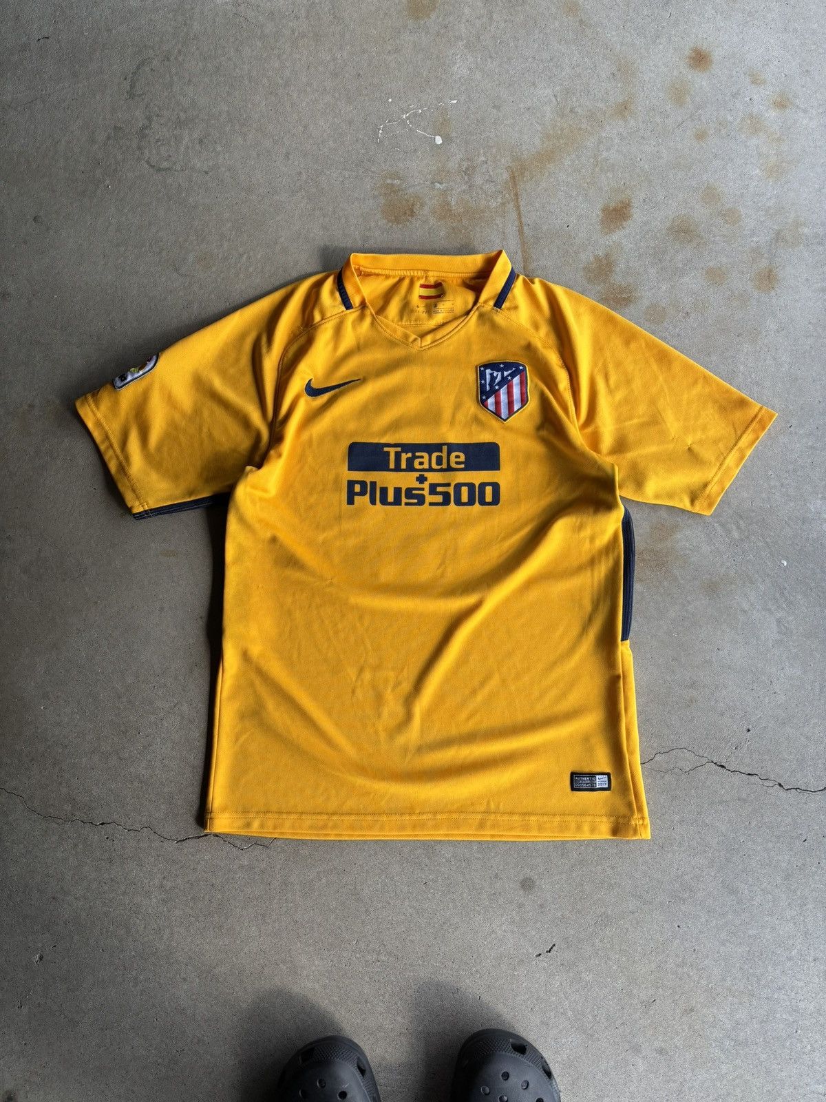 Other Vintage 2017/18 Atletico Madrid Away Jersey Number 15 Size US M / EU 48-50 / 2 - 1 Thumbnail
