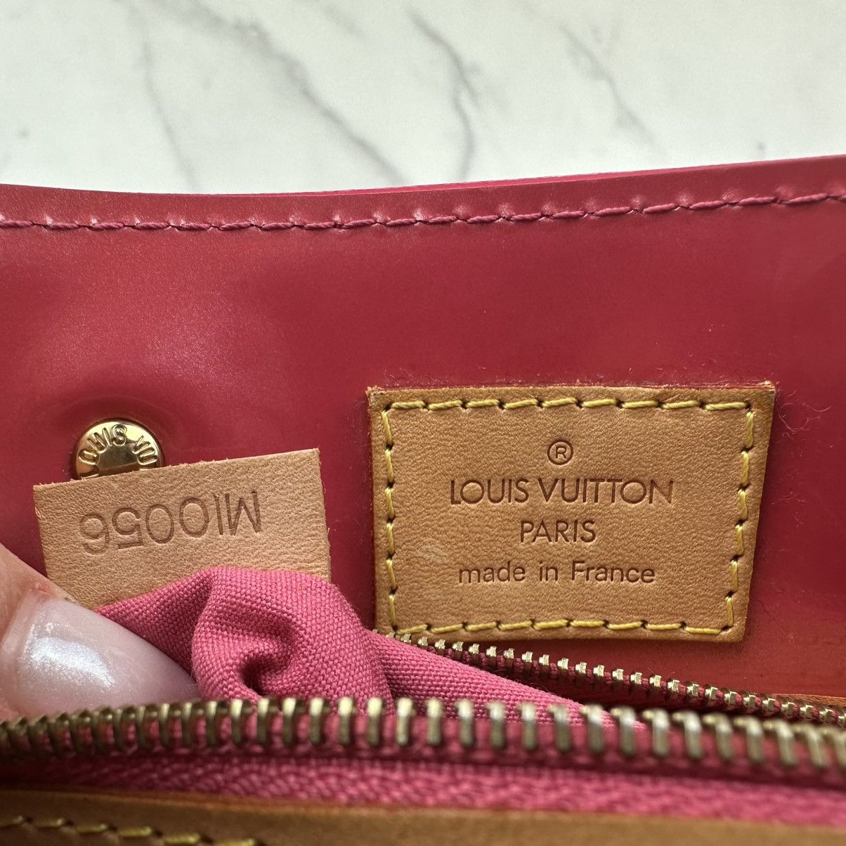 Louis Vuitton Louis Vuitton Pink Vernis Reade PM Size ONE SIZE - 14 Thumbnail