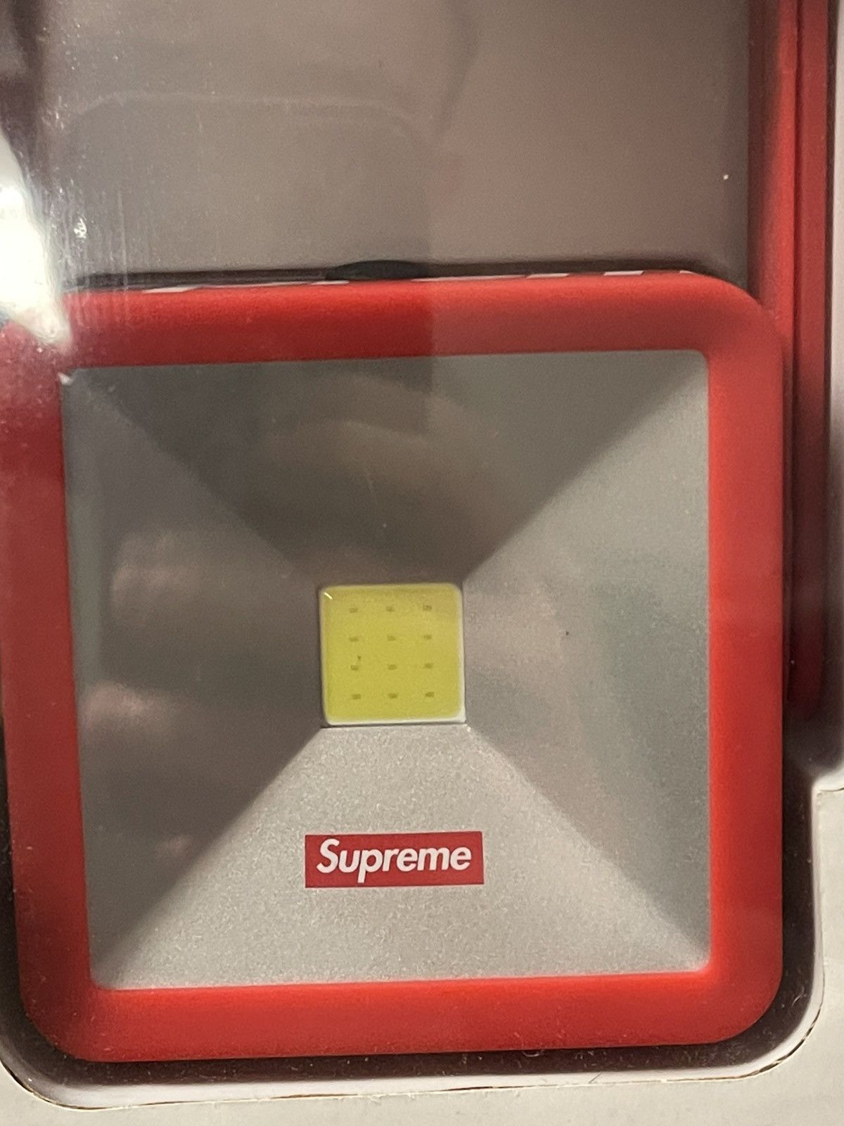 Supreme Supreme Magnetic Kickstand Light Red Brand New Size ONE SIZE - 3 Thumbnail