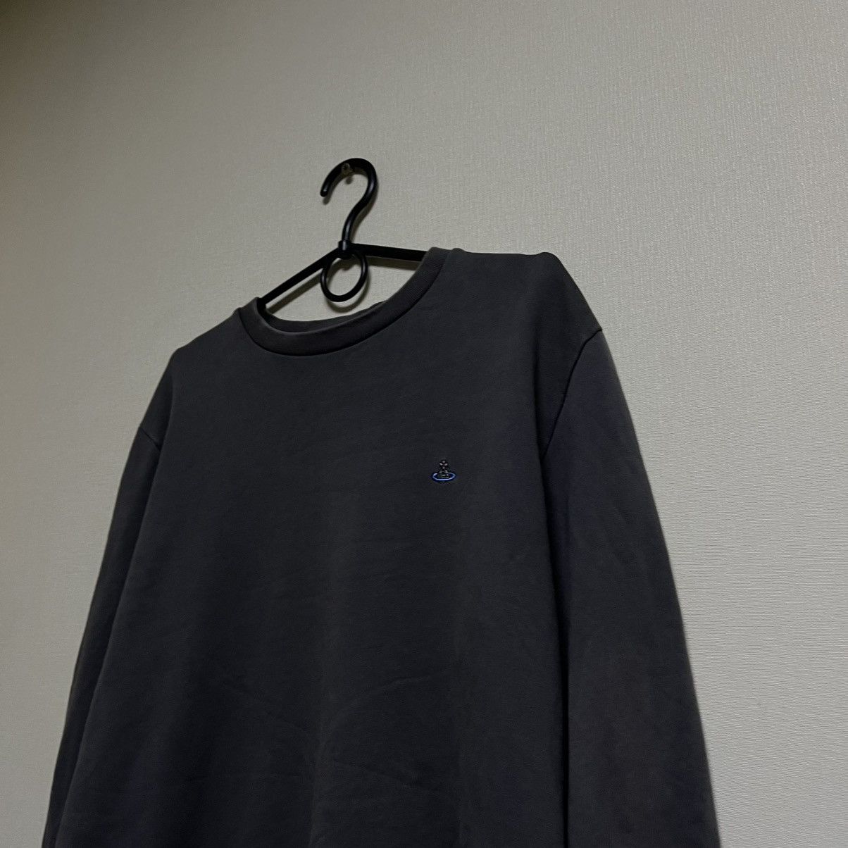 Vivienne Westwood Vivienne Westwood sweater luxury size M Size US M / EU 48-50 / 2 - 2 Thumbnail