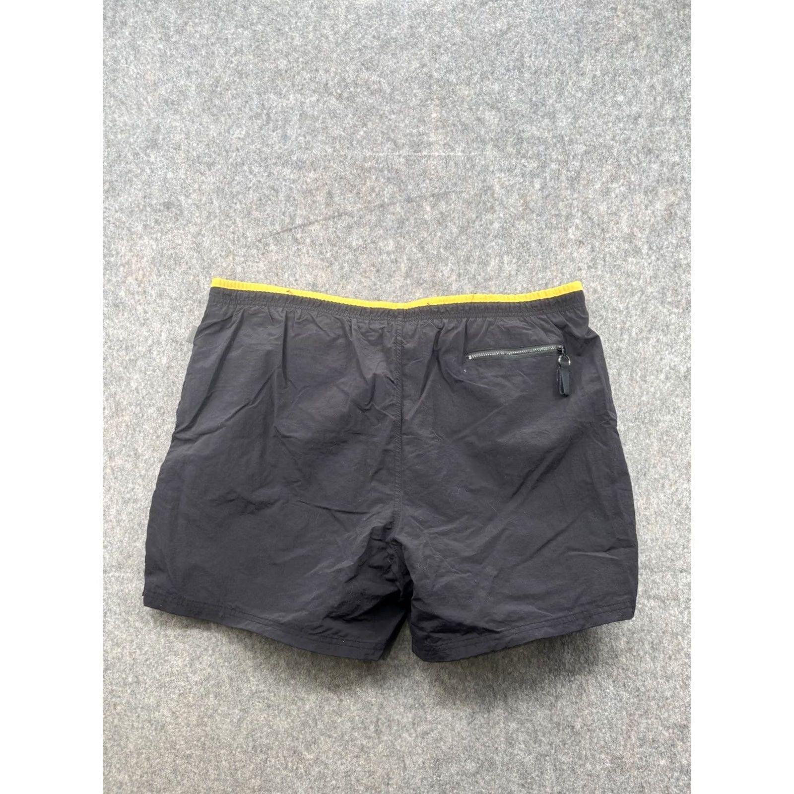 Vintage Greg Norman Men’s Gray And Yellow Shark Golf Swim Trunks XL Bottoms Size US 36 / EU 52 - 6 Thumbnail